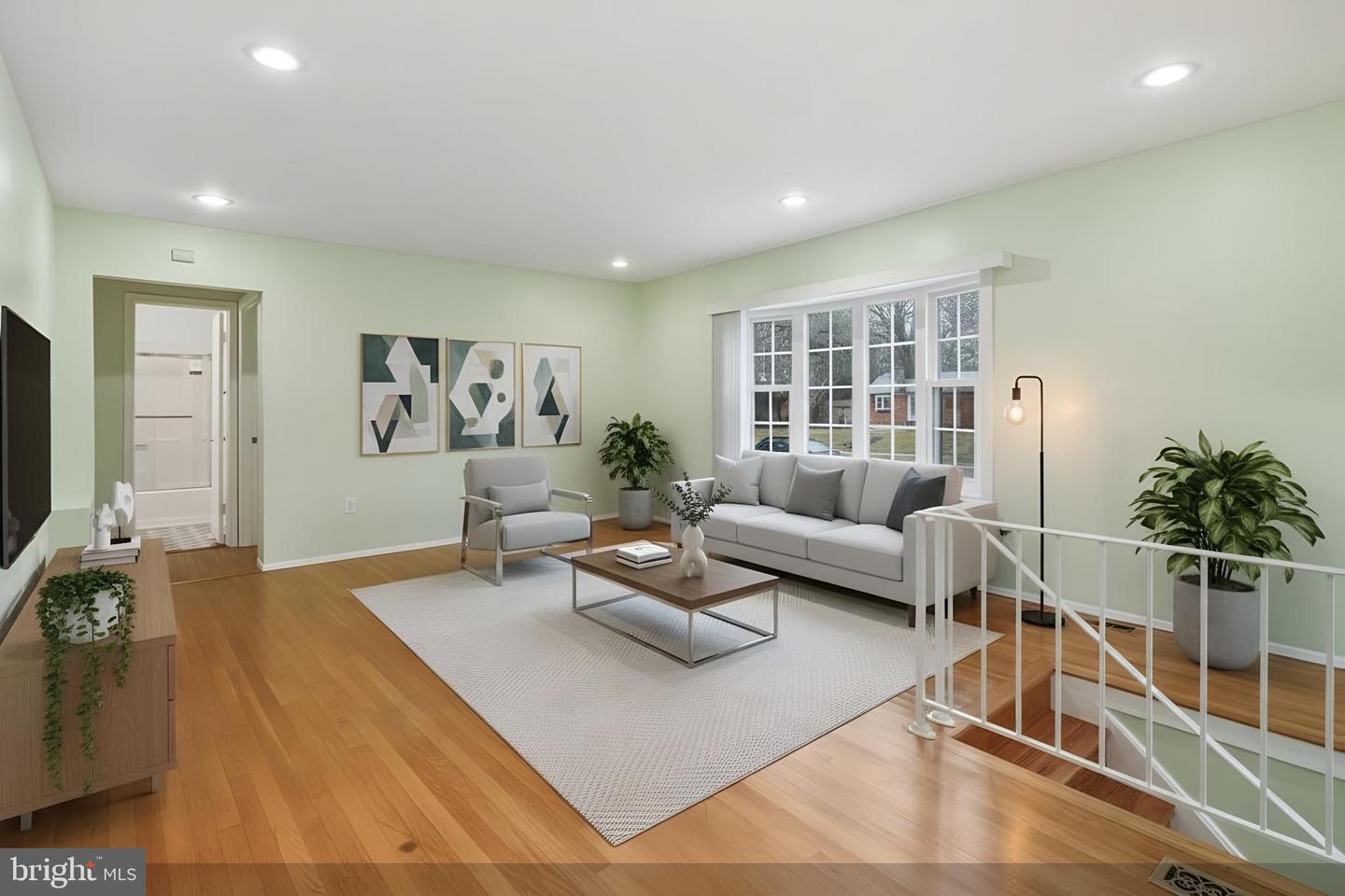 3627 FORESTDALE AVE, WOODBRIDGE, Virginia 22193, 5 Bedrooms Bedrooms, ,3 BathroomsBathrooms,Residential,For sale,3627 FORESTDALE AVE,VAPW2110532 MLS # VAPW2110532