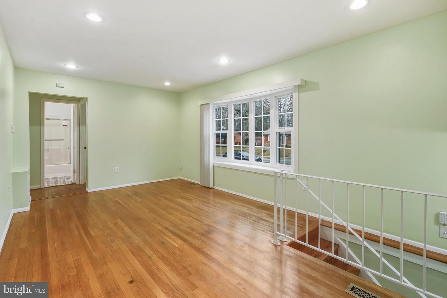 3627 FORESTDALE AVE, WOODBRIDGE, Virginia 22193, 5 Bedrooms Bedrooms, ,3 BathroomsBathrooms,Residential,For sale,3627 FORESTDALE AVE,VAPW2110532 MLS # VAPW2110532