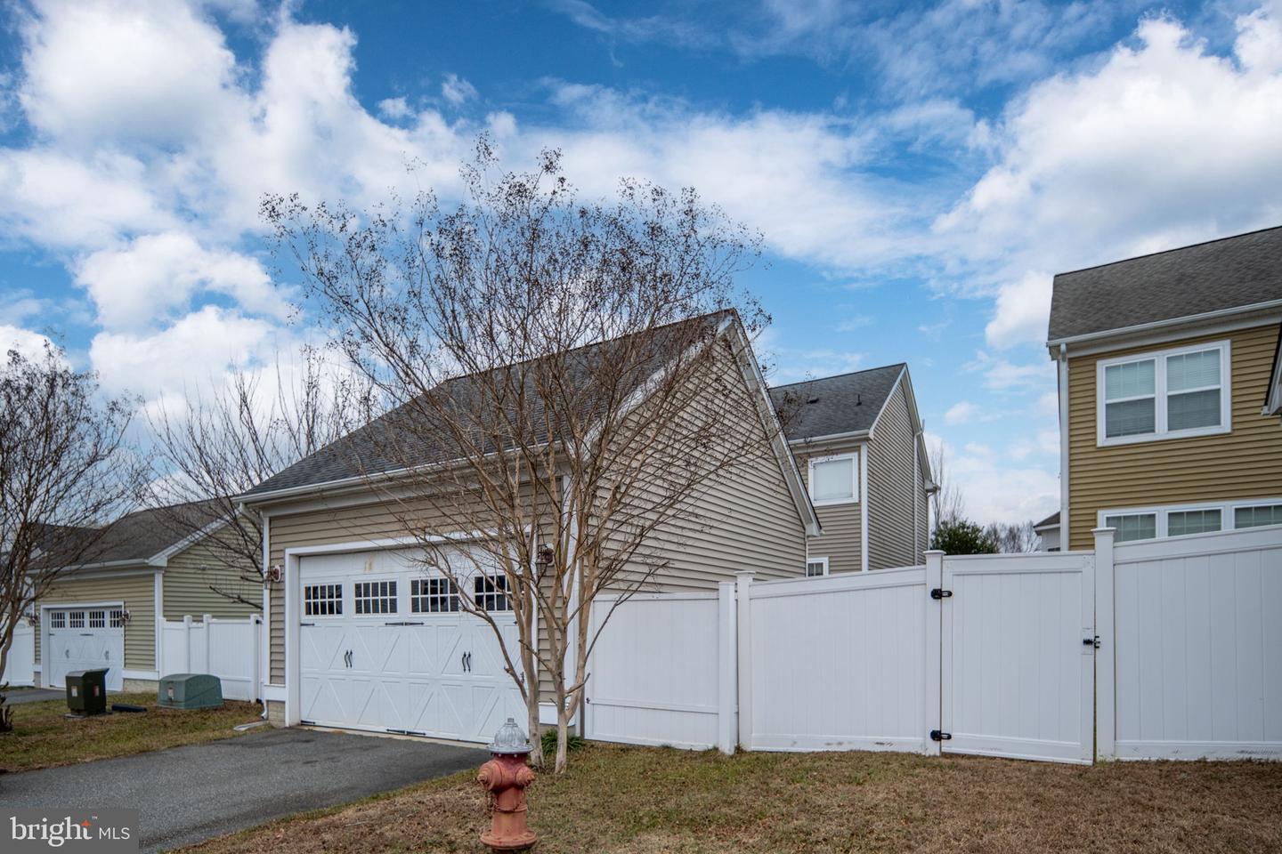 17230 LIBRARY BLVD, RUTHER GLEN, Virginia 22546, 4 Bedrooms Bedrooms, ,2 BathroomsBathrooms,Residential,For sale,17230 LIBRARY BLVD,VACV2009406 MLS # VACV2009406