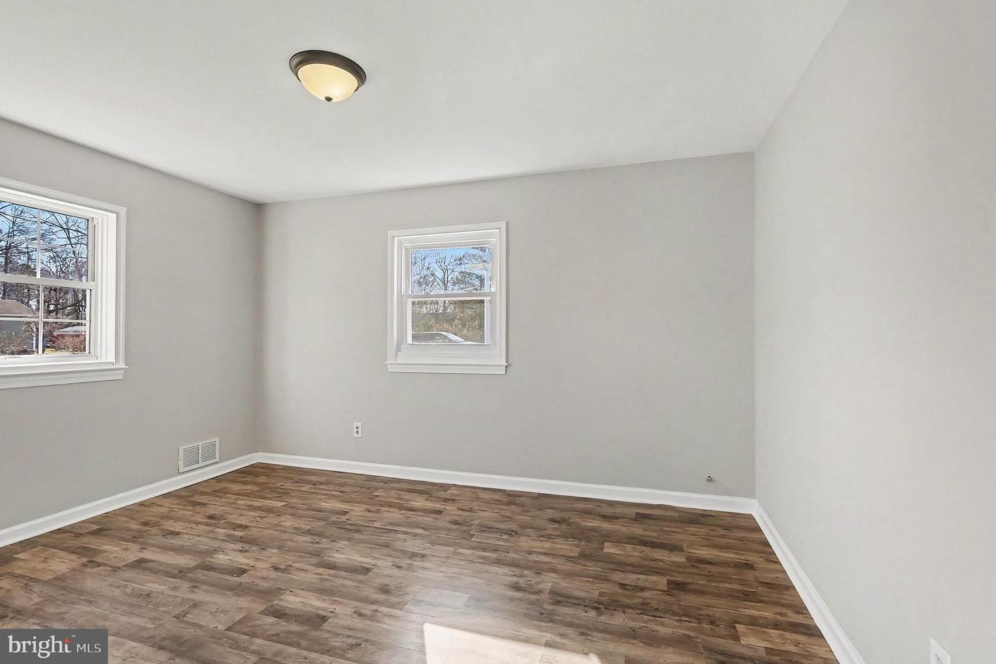 187 BROOKS DR, COLONIAL BEACH, Virginia 22443, 2 Bedrooms Bedrooms, ,1 BathroomBathrooms,Residential,For sale,187 BROOKS DR,VAWE2010374 MLS # VAWE2010374