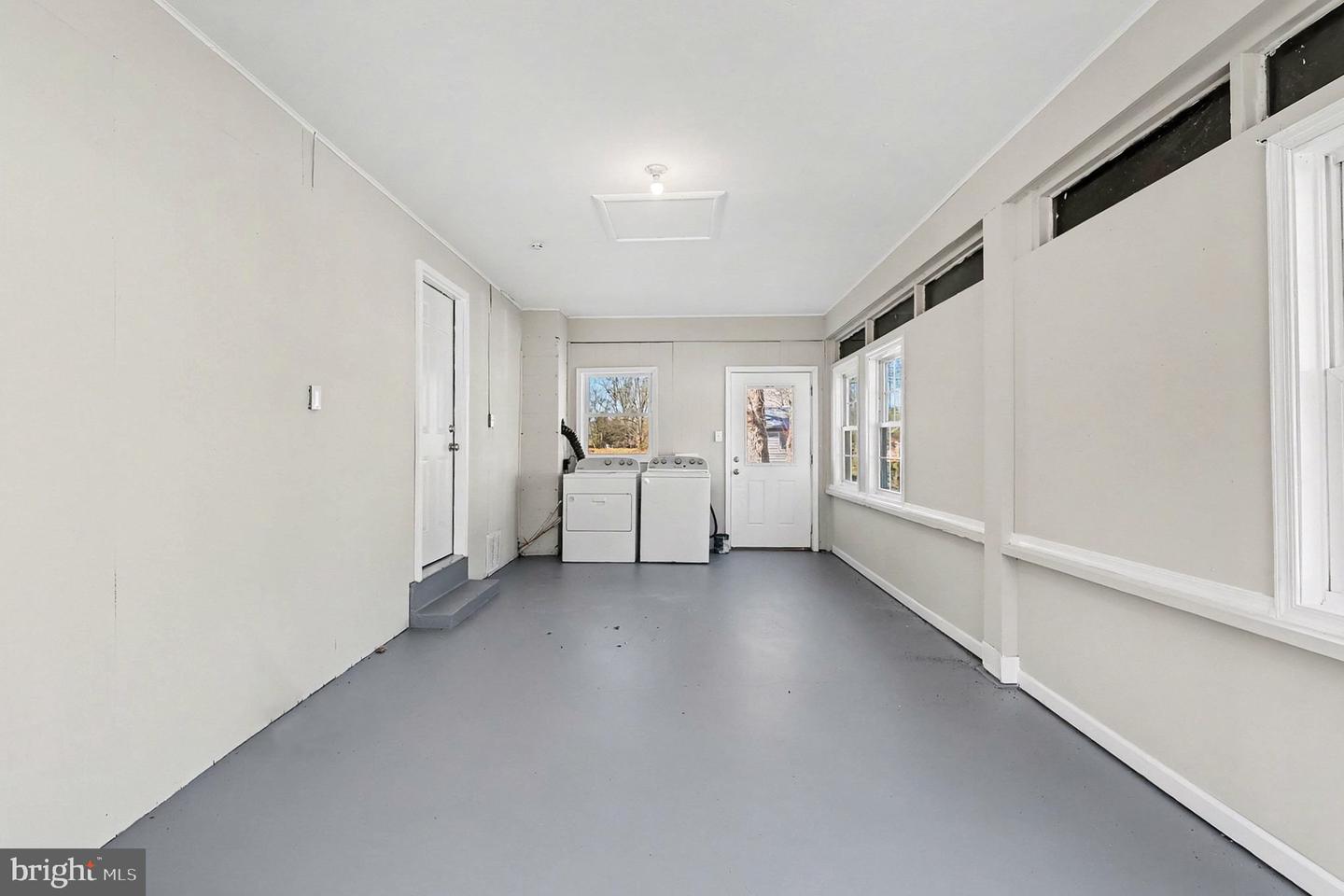 187 BROOKS DR, COLONIAL BEACH, Virginia 22443, 2 Bedrooms Bedrooms, ,1 BathroomBathrooms,Residential,For sale,187 BROOKS DR,VAWE2010374 MLS # VAWE2010374