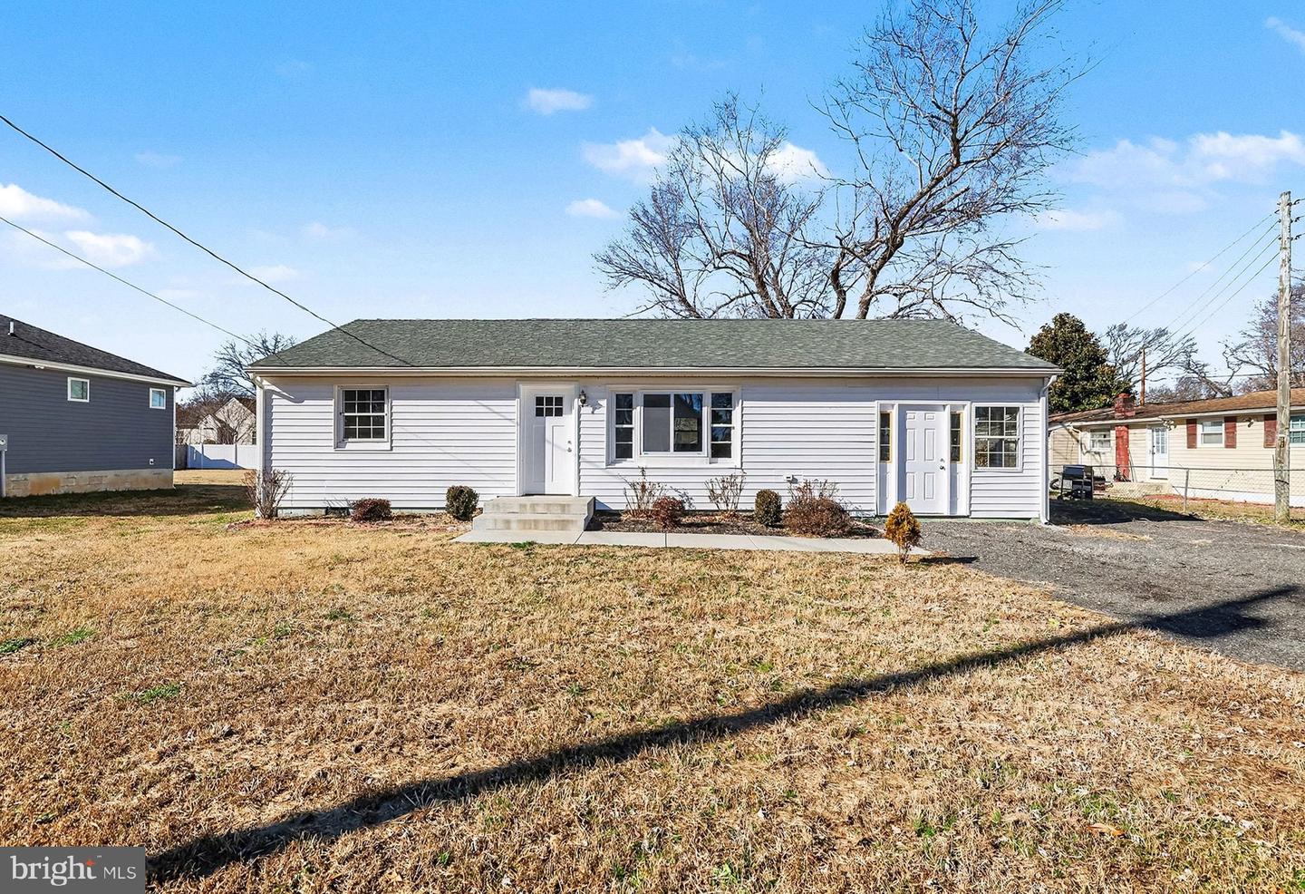 187 BROOKS DR, COLONIAL BEACH, Virginia 22443, 2 Bedrooms Bedrooms, ,1 BathroomBathrooms,Residential,For sale,187 BROOKS DR,VAWE2010374 MLS # VAWE2010374