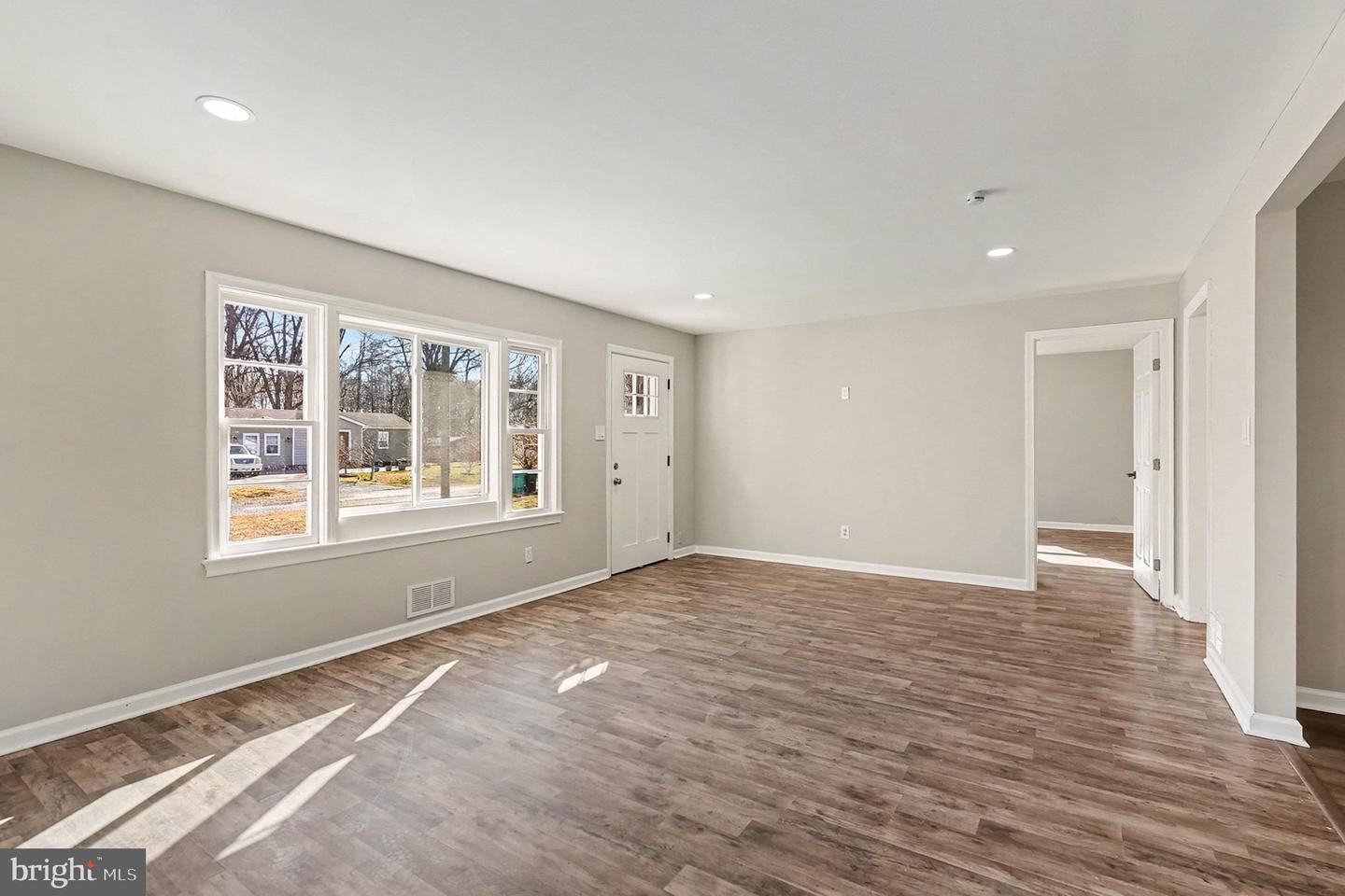 187 BROOKS DR, COLONIAL BEACH, Virginia 22443, 2 Bedrooms Bedrooms, ,1 BathroomBathrooms,Residential,For sale,187 BROOKS DR,VAWE2010374 MLS # VAWE2010374