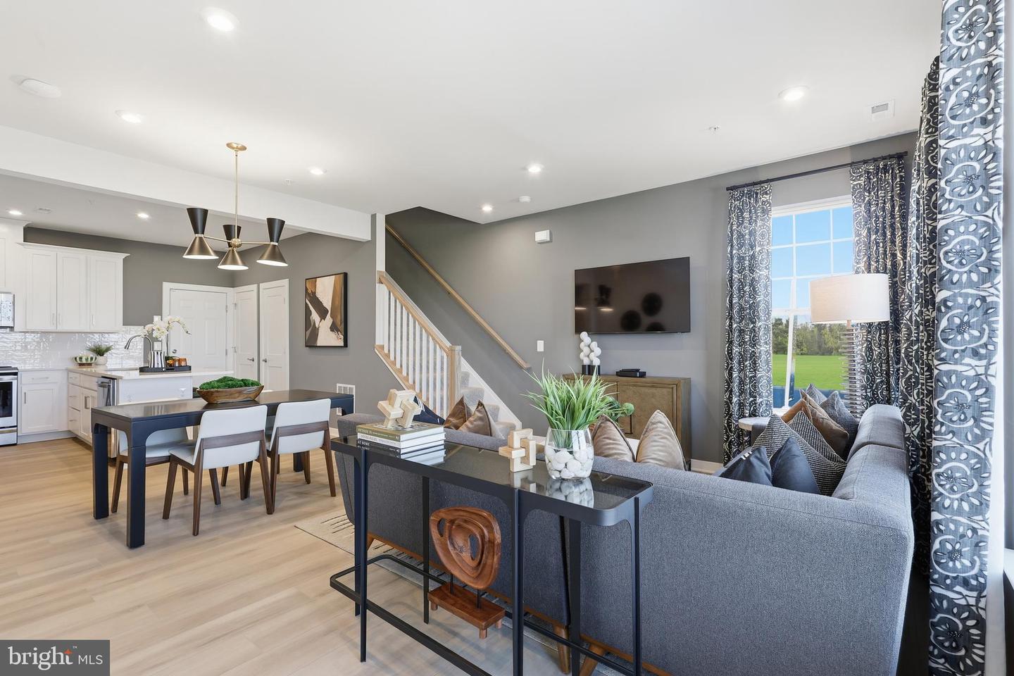 17718 WILLIAMS WAY, DUMFRIES, Virginia 22026, 2 Bedrooms Bedrooms, ,2 BathroomsBathrooms,Residential,For sale,17718 WILLIAMS WAY,VAPW2110572 MLS # VAPW2110572