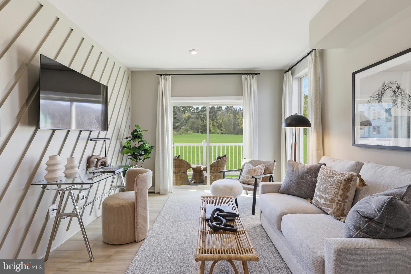 17718 WILLIAMS WAY, DUMFRIES, Virginia 22026, 2 Bedrooms Bedrooms, ,2 BathroomsBathrooms,Residential,For sale,17718 WILLIAMS WAY,VAPW2110572 MLS # VAPW2110572