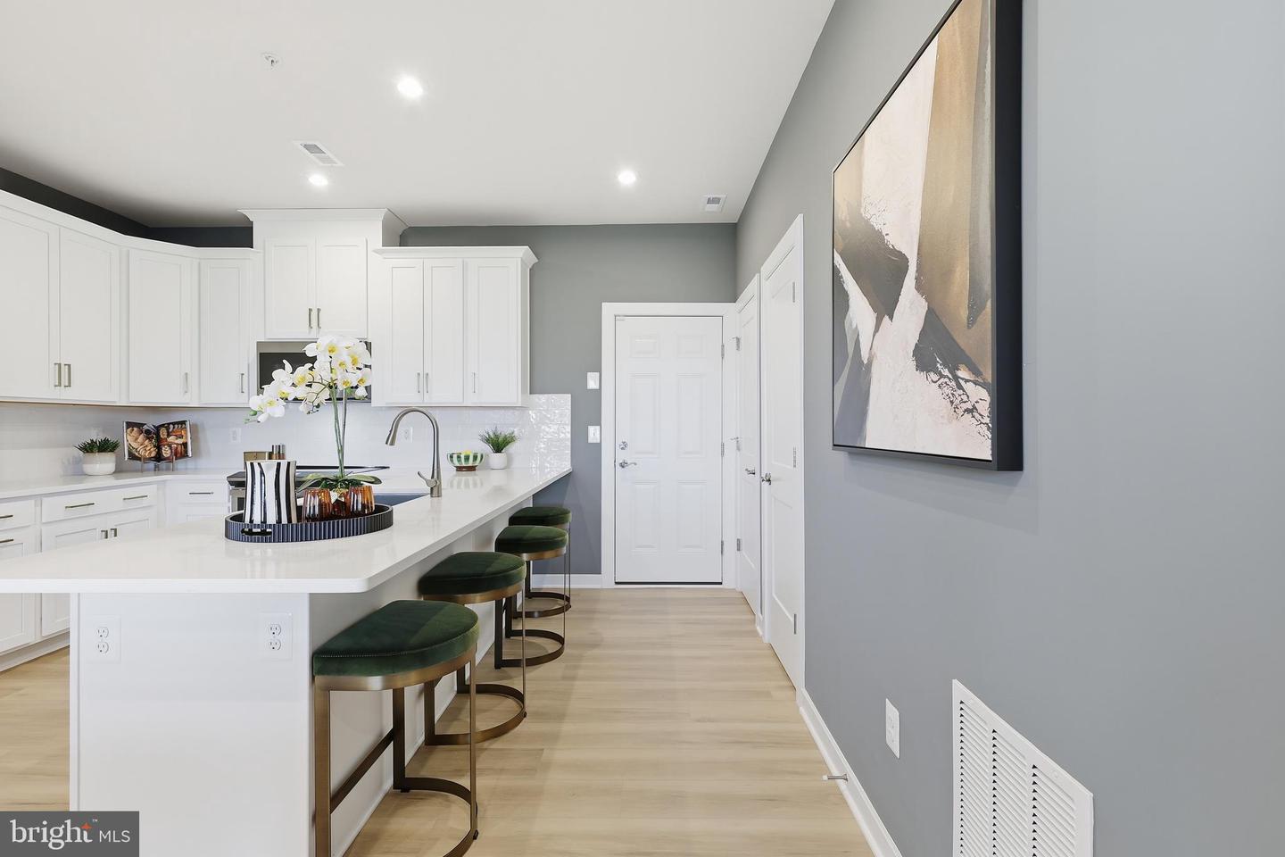 17718 WILLIAMS WAY, DUMFRIES, Virginia 22026, 2 Bedrooms Bedrooms, ,2 BathroomsBathrooms,Residential,For sale,17718 WILLIAMS WAY,VAPW2110572 MLS # VAPW2110572