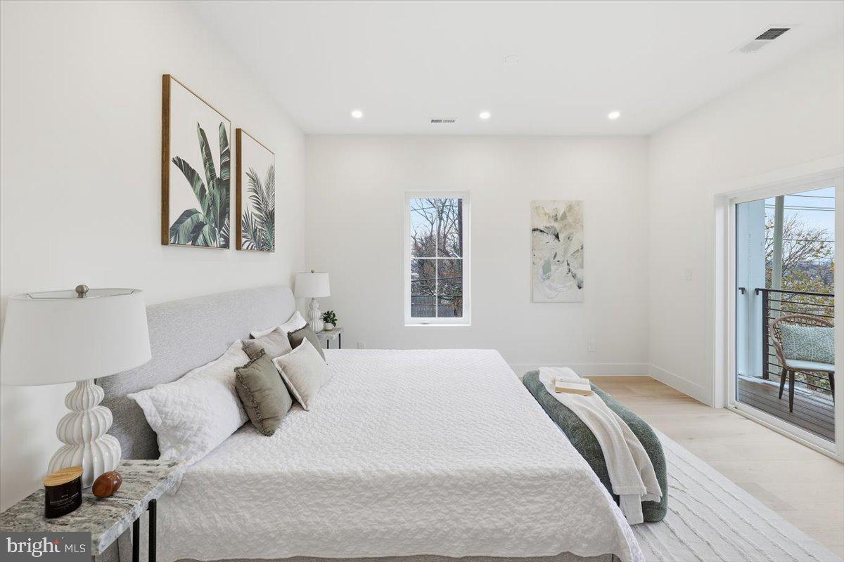 1237 FRANKLIN ST NE, WASHINGTON, District Of Columbia 20017, 6 Bedrooms Bedrooms, ,5 BathroomsBathrooms,Residential,For sale,1237 FRANKLIN ST NE,DCDC2241510 MLS # DCDC2241510