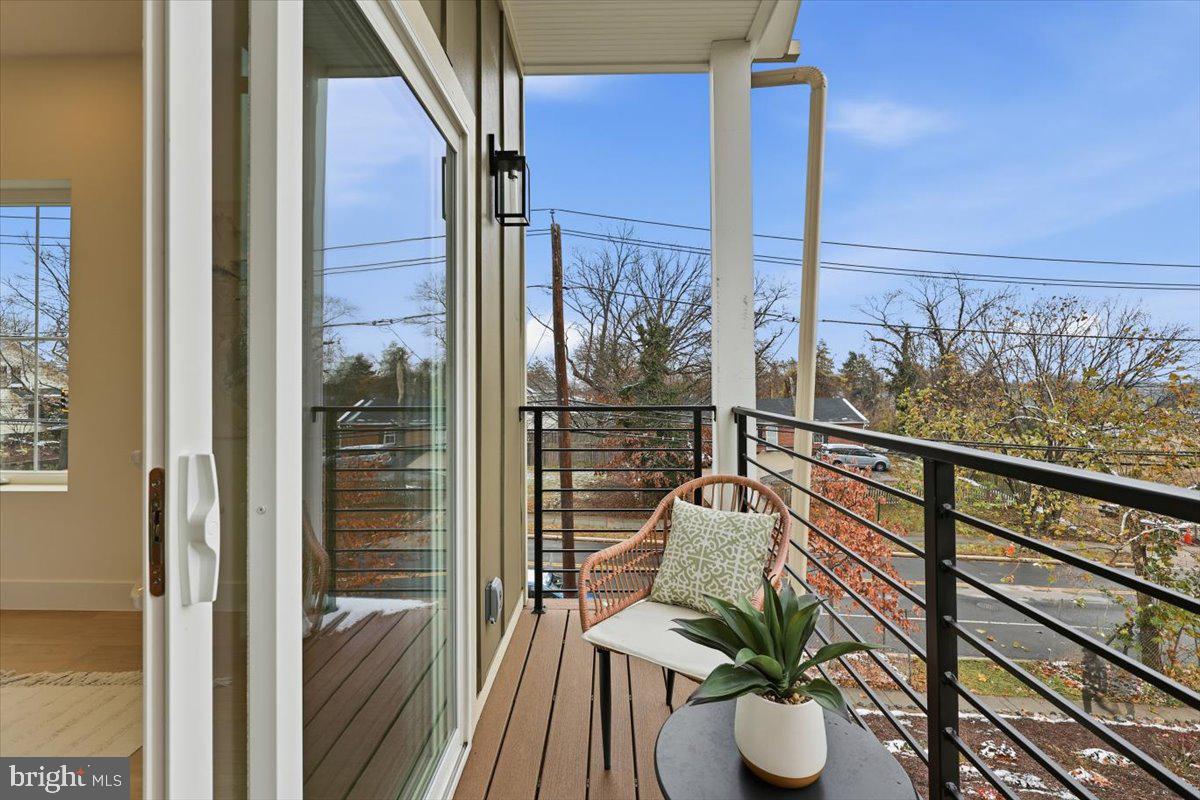 1237 FRANKLIN ST NE, WASHINGTON, District Of Columbia 20017, 6 Bedrooms Bedrooms, ,5 BathroomsBathrooms,Residential,For sale,1237 FRANKLIN ST NE,DCDC2241510 MLS # DCDC2241510