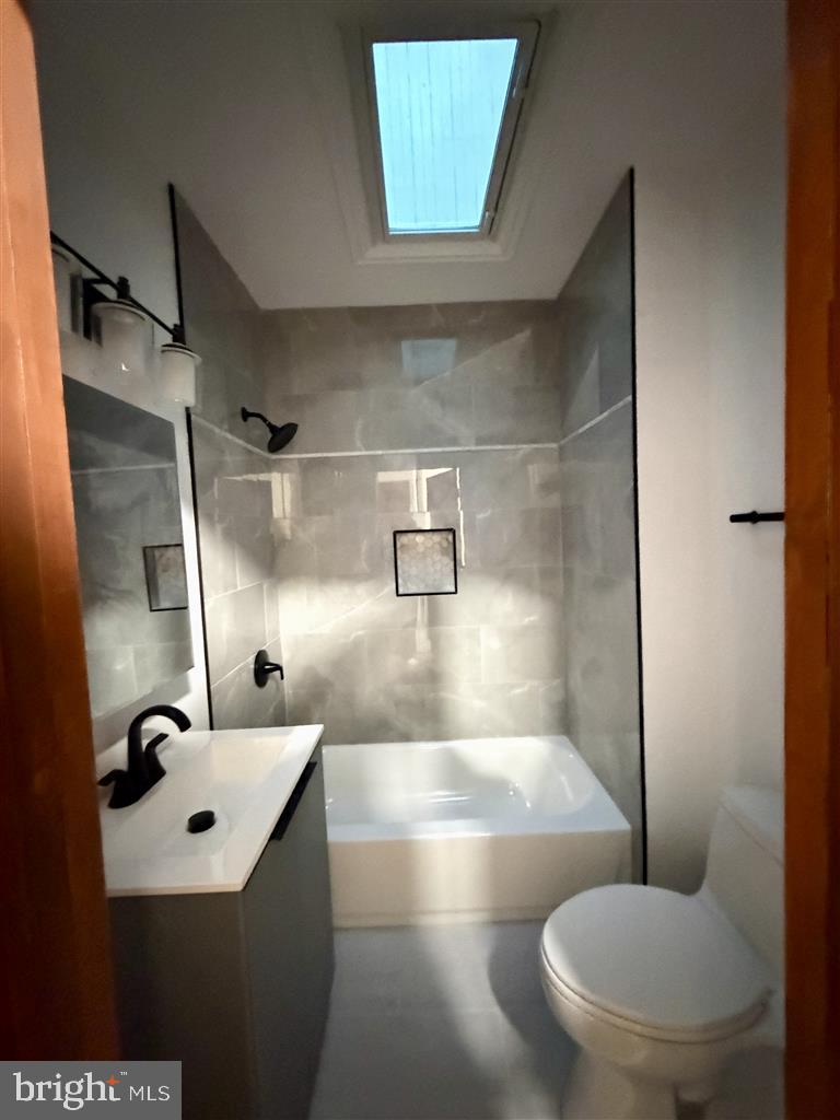 1154 4TH ST NE, WASHINGTON, District Of Columbia 20002, 3 Bedrooms Bedrooms, ,2 BathroomsBathrooms,Residential,For sale,1154 4TH ST NE,DCDC2241512 MLS # DCDC2241512