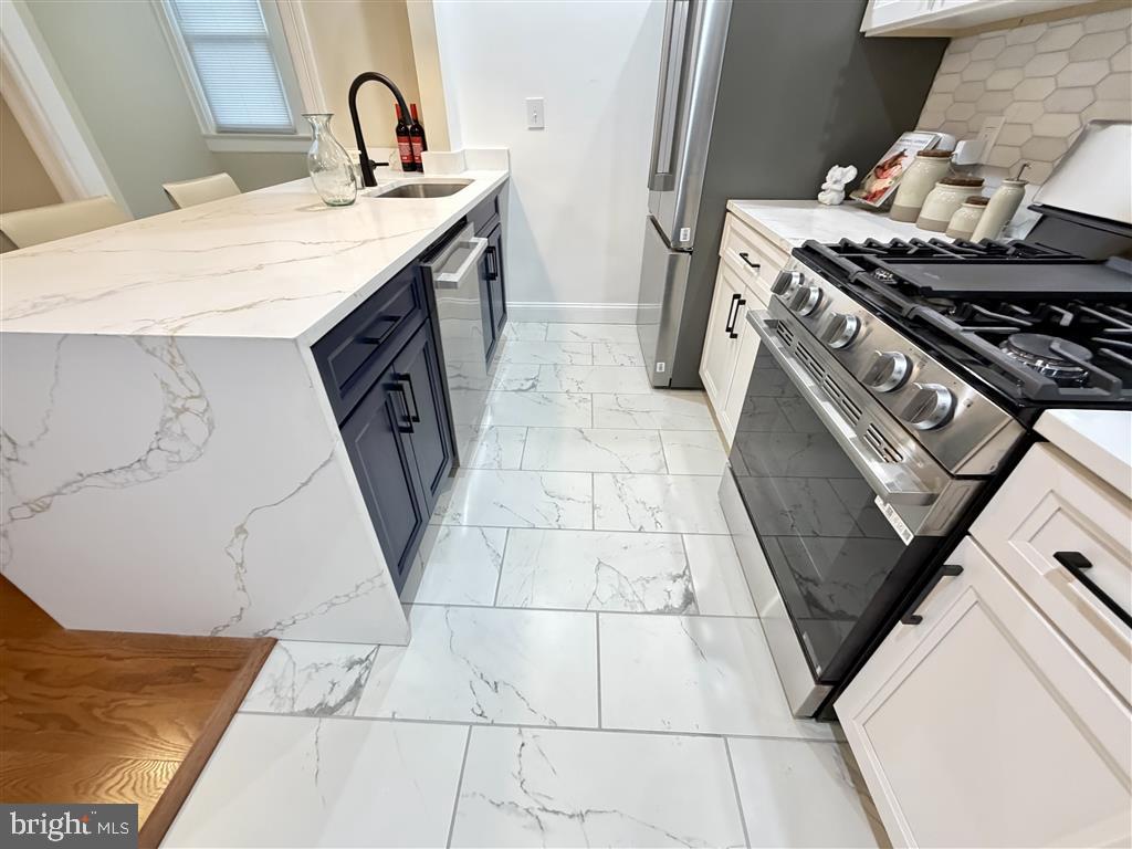 1154 4TH ST NE, WASHINGTON, District Of Columbia 20002, 3 Bedrooms Bedrooms, ,2 BathroomsBathrooms,Residential,For sale,1154 4TH ST NE,DCDC2241512 MLS # DCDC2241512