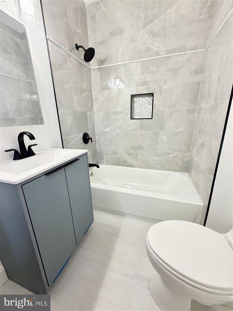 1154 4TH ST NE, WASHINGTON, District Of Columbia 20002, 3 Bedrooms Bedrooms, ,2 BathroomsBathrooms,Residential,For sale,1154 4TH ST NE,DCDC2241512 MLS # DCDC2241512