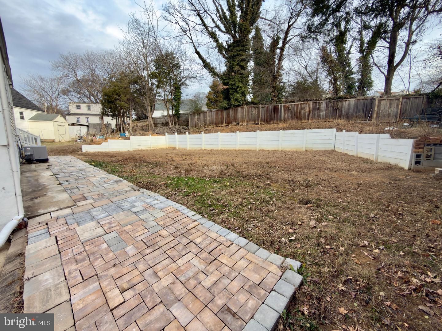 2408 FAIRHAVEN AVE, ALEXANDRIA, Virginia 22303, 6 Bedrooms Bedrooms, ,3 BathroomsBathrooms,Residential,For sale,2408 FAIRHAVEN AVE,VAFX2285880 MLS # VAFX2285880