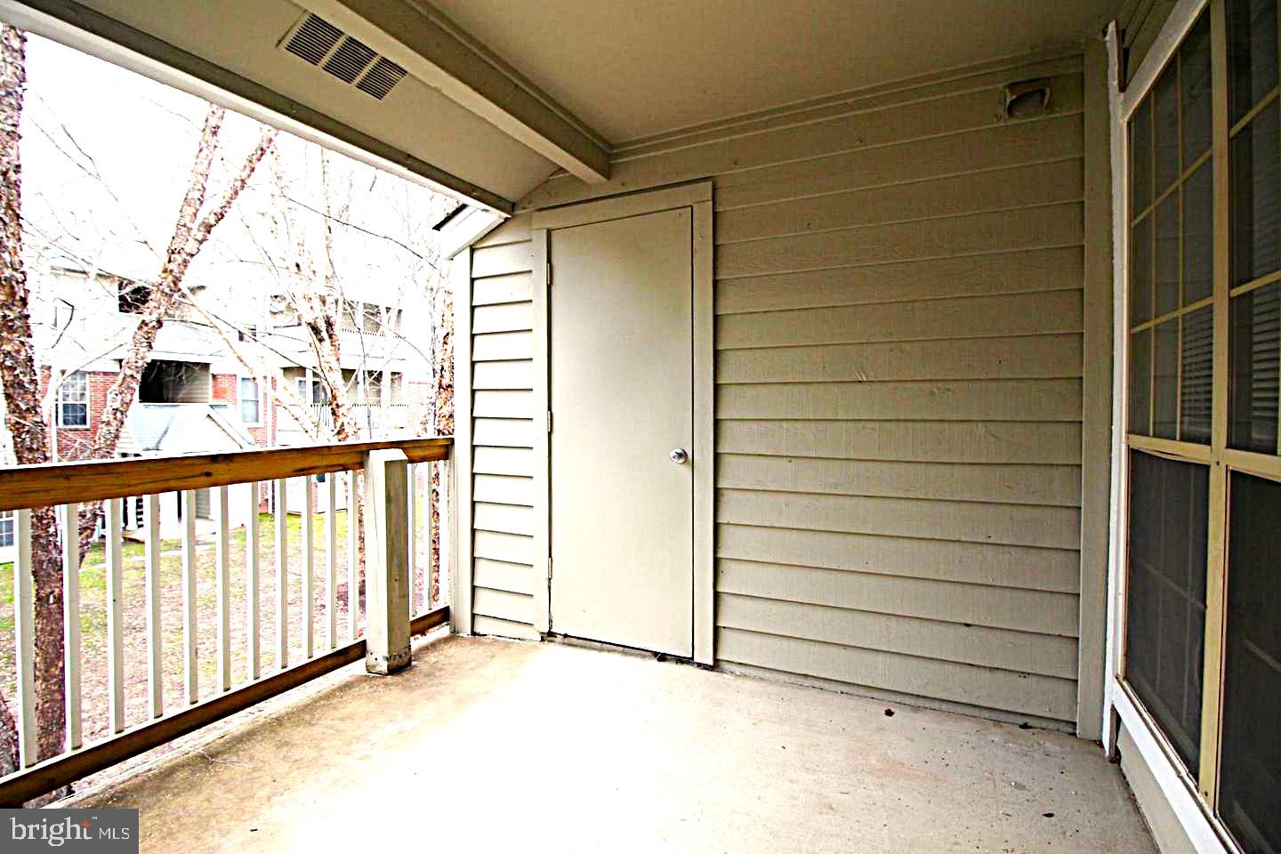 3902 PENDERVIEW DR #1423, FAIRFAX, Virginia 22033, 2 Bedrooms Bedrooms, 5 Rooms Rooms,1 BathroomBathrooms,Residential,For sale,3902 PENDERVIEW DR #1423,VAFX2285886 MLS # VAFX2285886