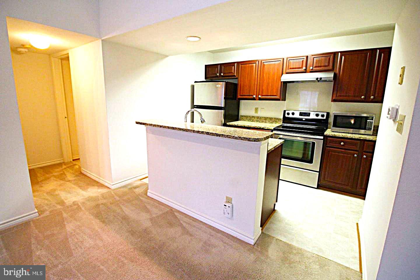 3902 PENDERVIEW DR #1423, FAIRFAX, Virginia 22033, 2 Bedrooms Bedrooms, 5 Rooms Rooms,1 BathroomBathrooms,Residential,For sale,3902 PENDERVIEW DR #1423,VAFX2285886 MLS # VAFX2285886