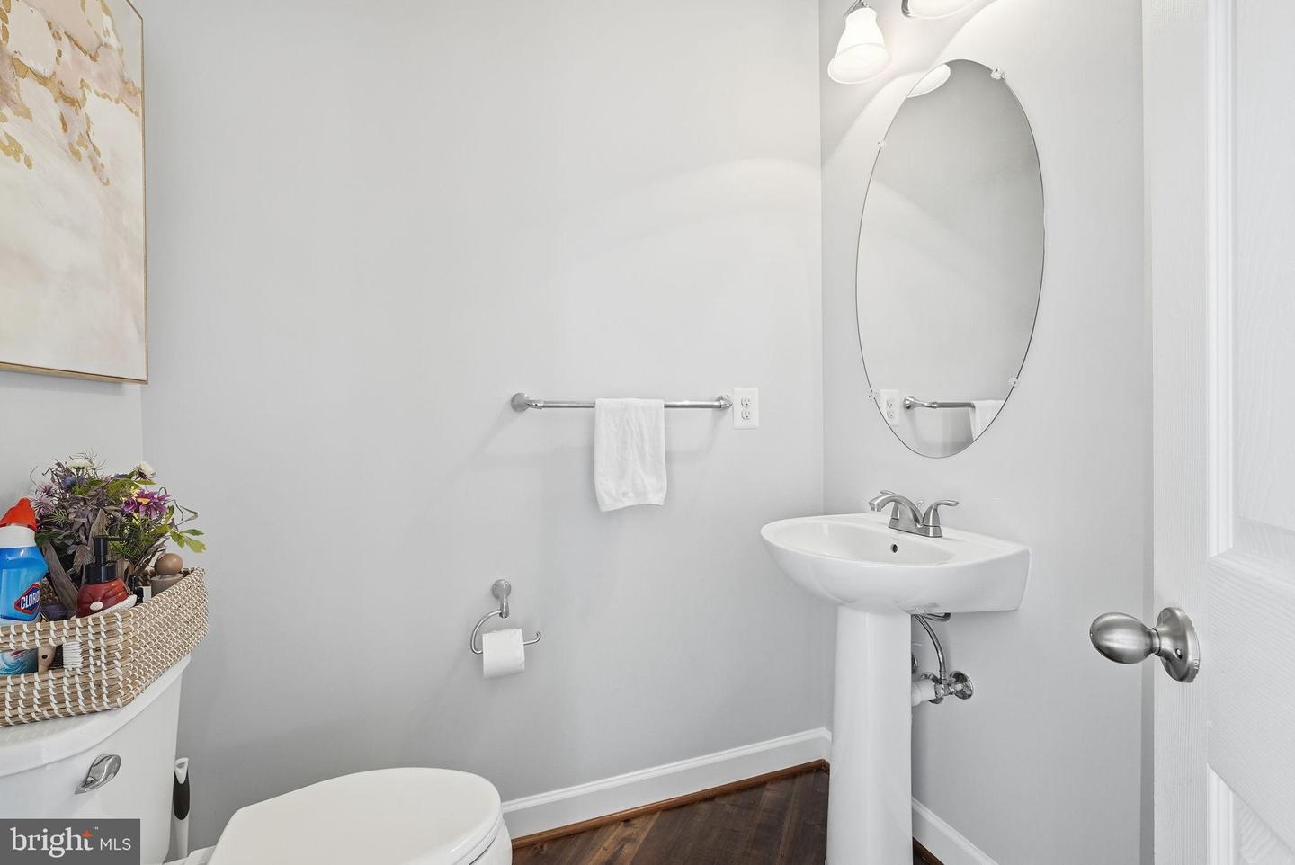 3012 LANDING EAGLE CT, WOODBRIDGE, Virginia 22191, 4 Bedrooms Bedrooms, 12 Rooms Rooms,2 BathroomsBathrooms,Residential,For sale,3012 LANDING EAGLE CT,VAPW2110604 MLS # VAPW2110604