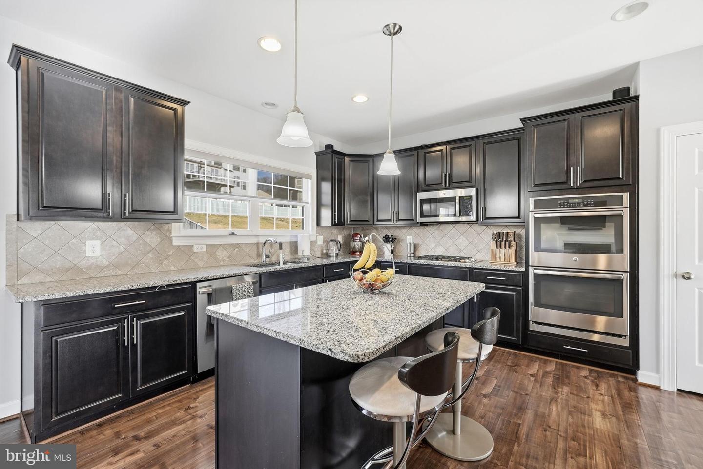 3012 LANDING EAGLE CT, WOODBRIDGE, Virginia 22191, 4 Bedrooms Bedrooms, 12 Rooms Rooms,2 BathroomsBathrooms,Residential,For sale,3012 LANDING EAGLE CT,VAPW2110604 MLS # VAPW2110604