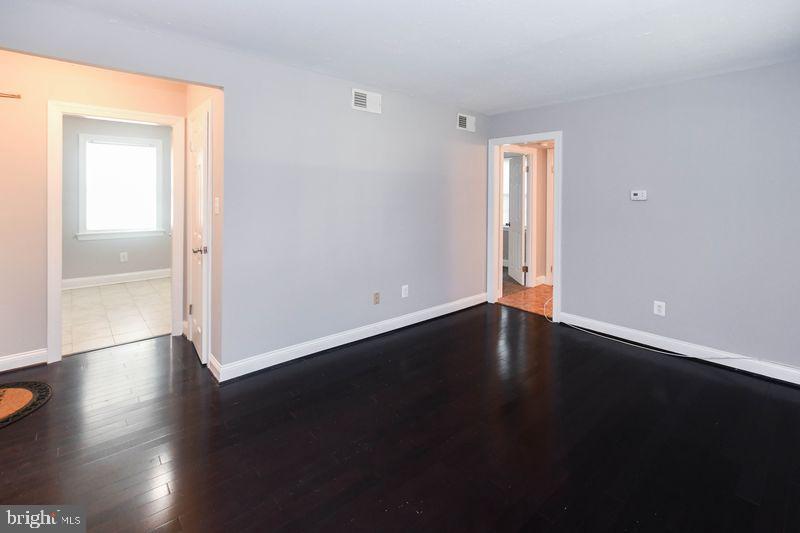 3937 PENNSYLVANIA AVE SE #102, WASHINGTON, District Of Columbia 20020, 1 Bedroom Bedrooms, ,1 BathroomBathrooms,Residential,For sale,3937 PENNSYLVANIA AVE SE #102,DCDC2241534 MLS # DCDC2241534