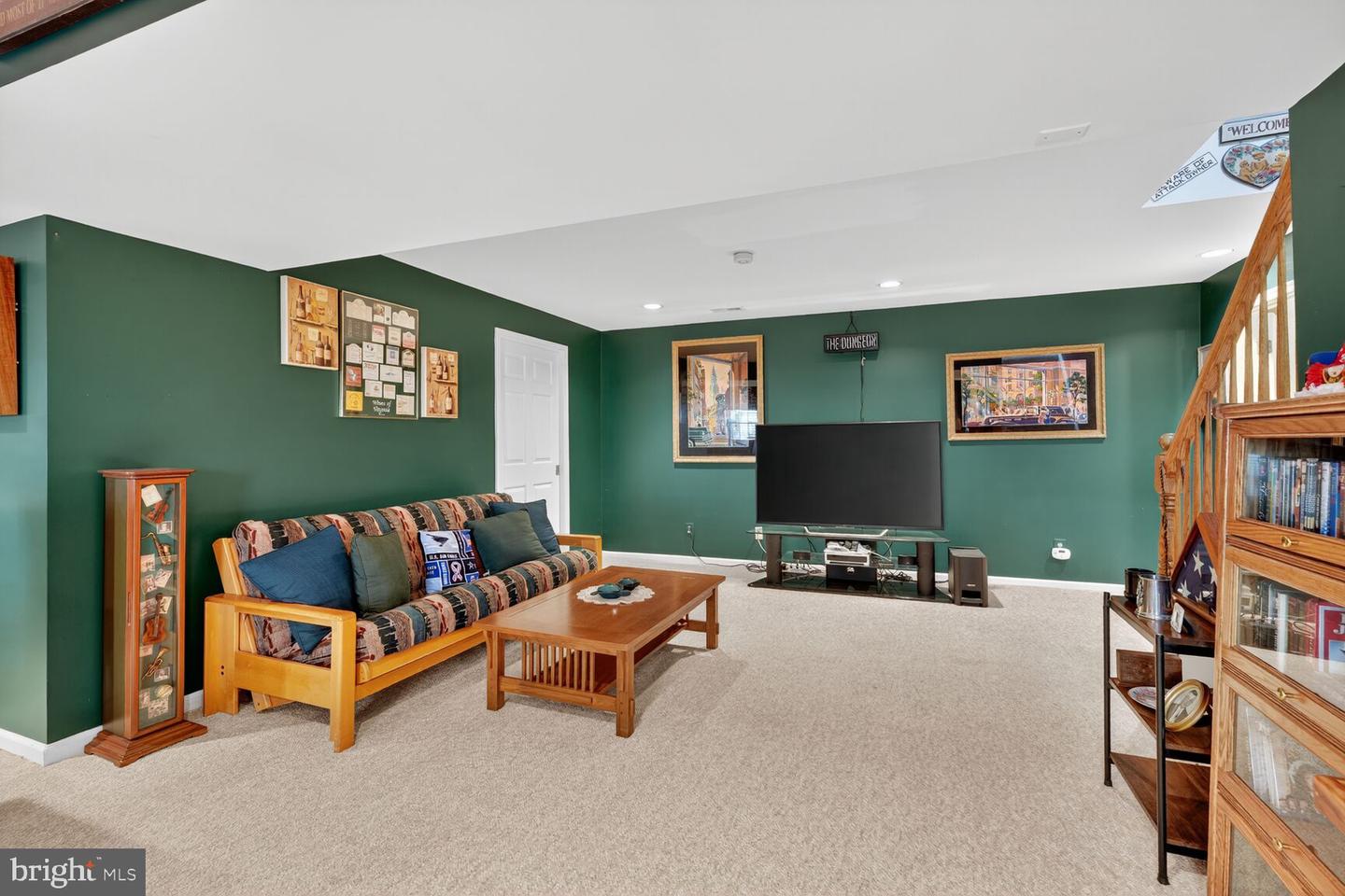 6338 ALDERMAN DR, ALEXANDRIA, Virginia 22315, 4 Bedrooms Bedrooms, ,3 BathroomsBathrooms,Residential,For sale,6338 ALDERMAN DR,VAFX2285916 MLS # VAFX2285916