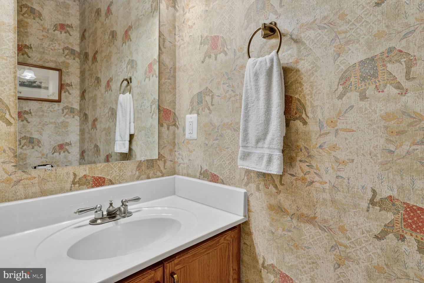 6338 ALDERMAN DR, ALEXANDRIA, Virginia 22315, 4 Bedrooms Bedrooms, ,3 BathroomsBathrooms,Residential,For sale,6338 ALDERMAN DR,VAFX2285916 MLS # VAFX2285916