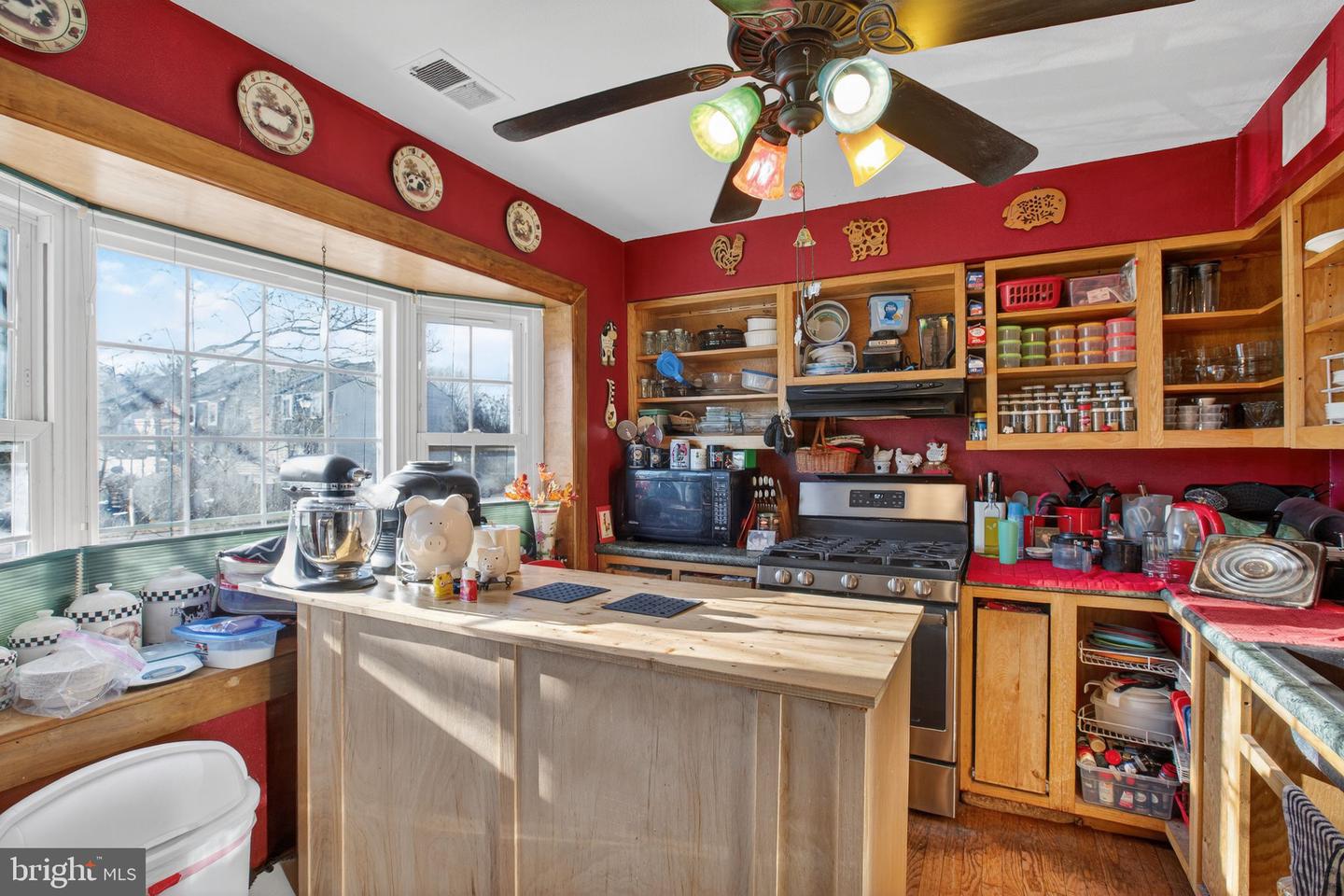 1012 JAMES MADISON CIR, FREDERICKSBURG, Virginia 22405, 3 Bedrooms Bedrooms, ,2 BathroomsBathrooms,Residential,For sale,1012 JAMES MADISON CIR,VAST2045298 MLS # VAST2045298