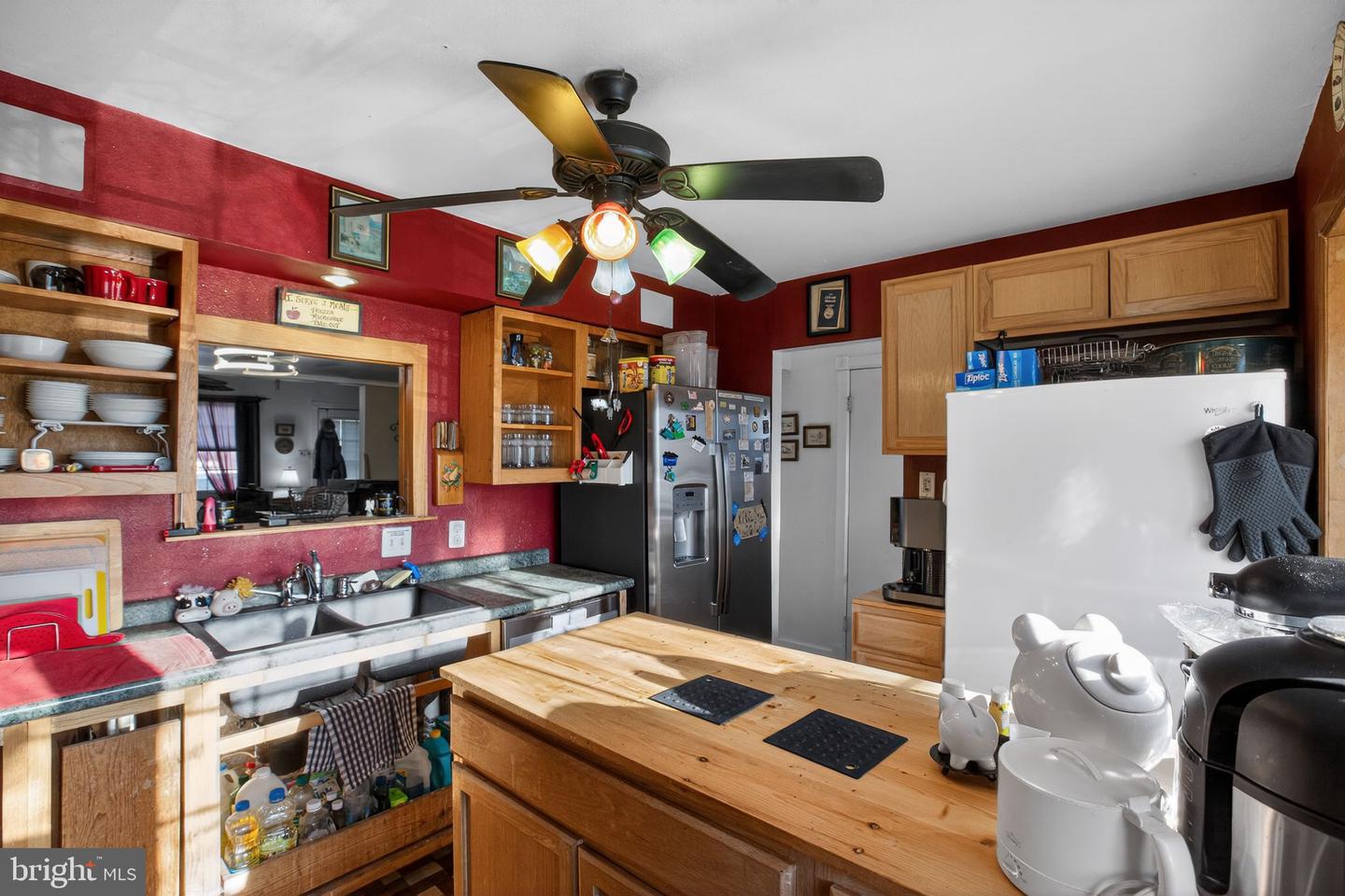 1012 JAMES MADISON CIR, FREDERICKSBURG, Virginia 22405, 3 Bedrooms Bedrooms, ,2 BathroomsBathrooms,Residential,For sale,1012 JAMES MADISON CIR,VAST2045298 MLS # VAST2045298