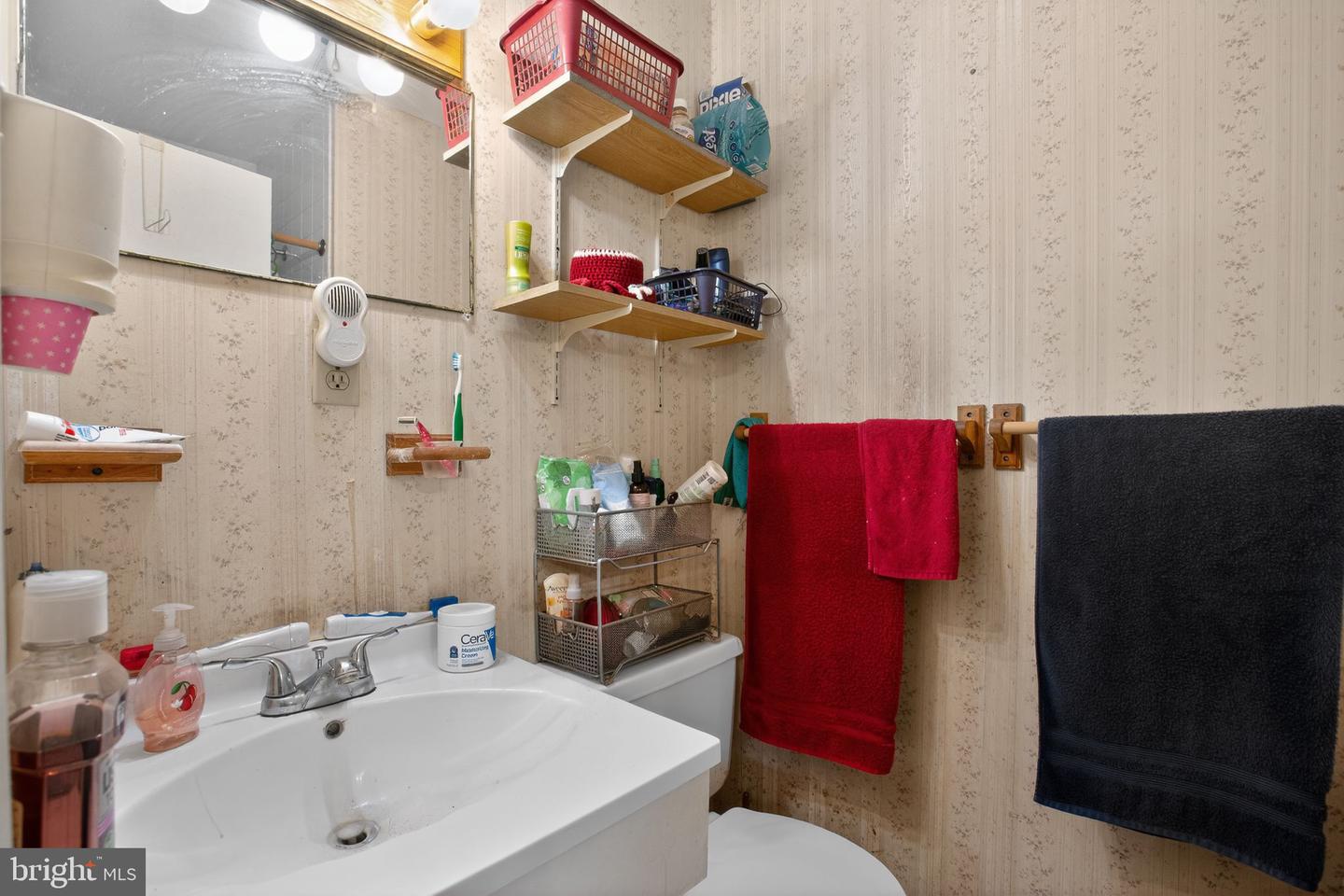 1012 JAMES MADISON CIR, FREDERICKSBURG, Virginia 22405, 3 Bedrooms Bedrooms, ,2 BathroomsBathrooms,Residential,For sale,1012 JAMES MADISON CIR,VAST2045298 MLS # VAST2045298