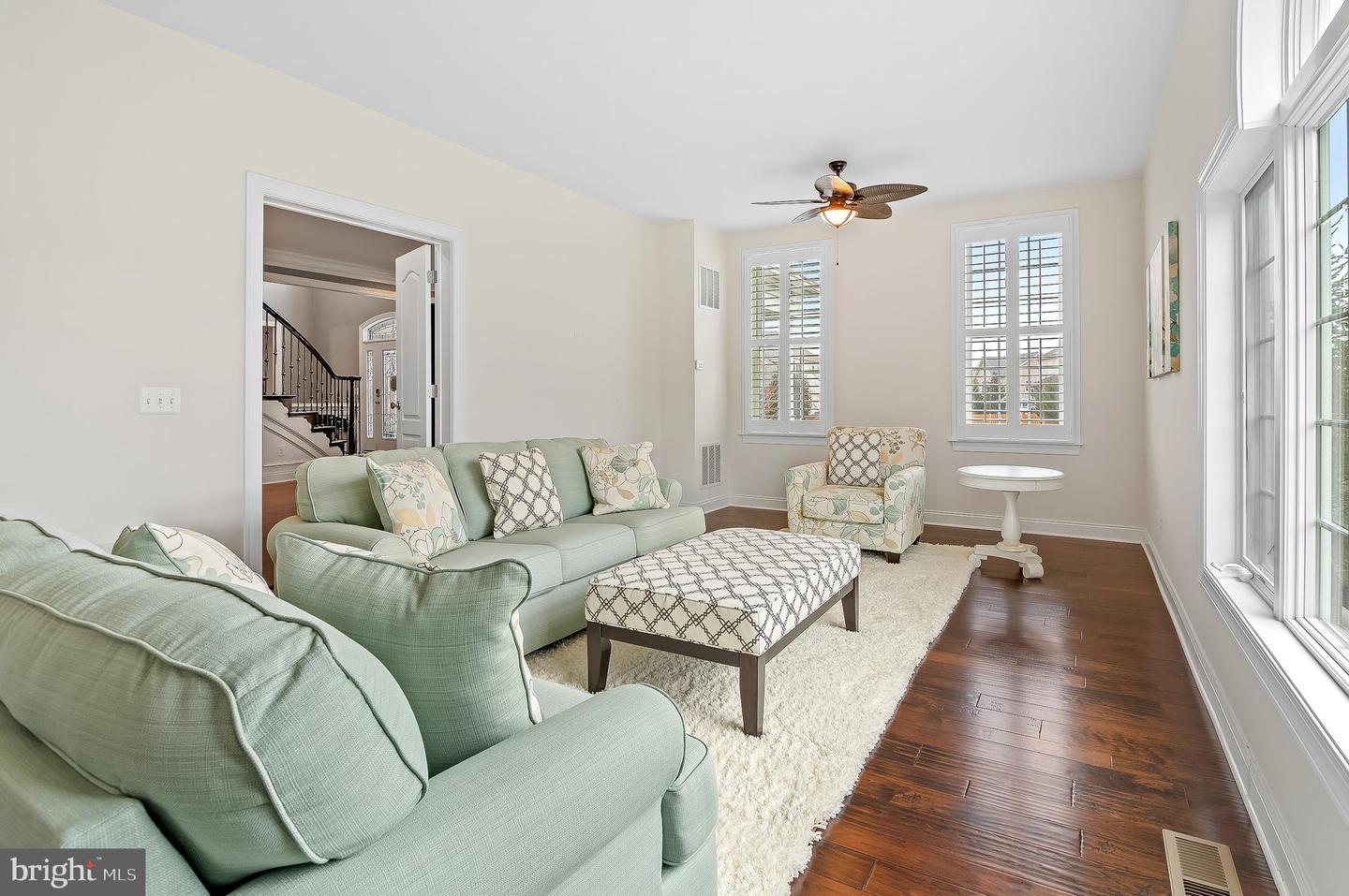 5220 BONNIE BRAE FARM DR, HAYMARKET, Virginia 20169, 6 Bedrooms Bedrooms, ,6 BathroomsBathrooms,Residential,For sale,5220 BONNIE BRAE FARM DR,VAPW2110628 MLS # VAPW2110628