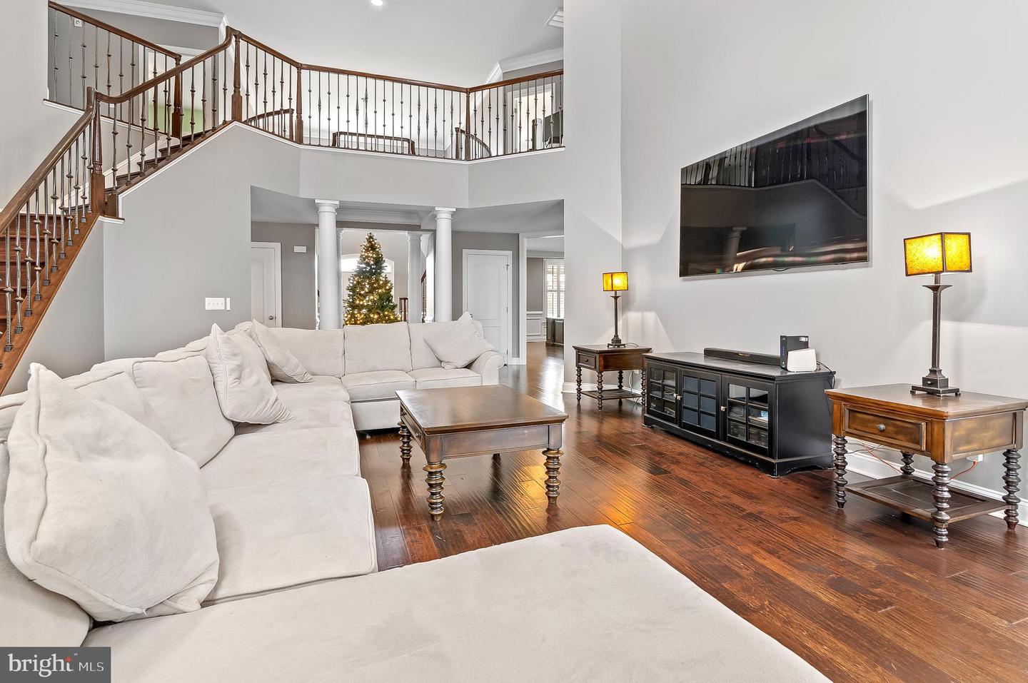 5220 BONNIE BRAE FARM DR, HAYMARKET, Virginia 20169, 6 Bedrooms Bedrooms, ,6 BathroomsBathrooms,Residential,For sale,5220 BONNIE BRAE FARM DR,VAPW2110628 MLS # VAPW2110628