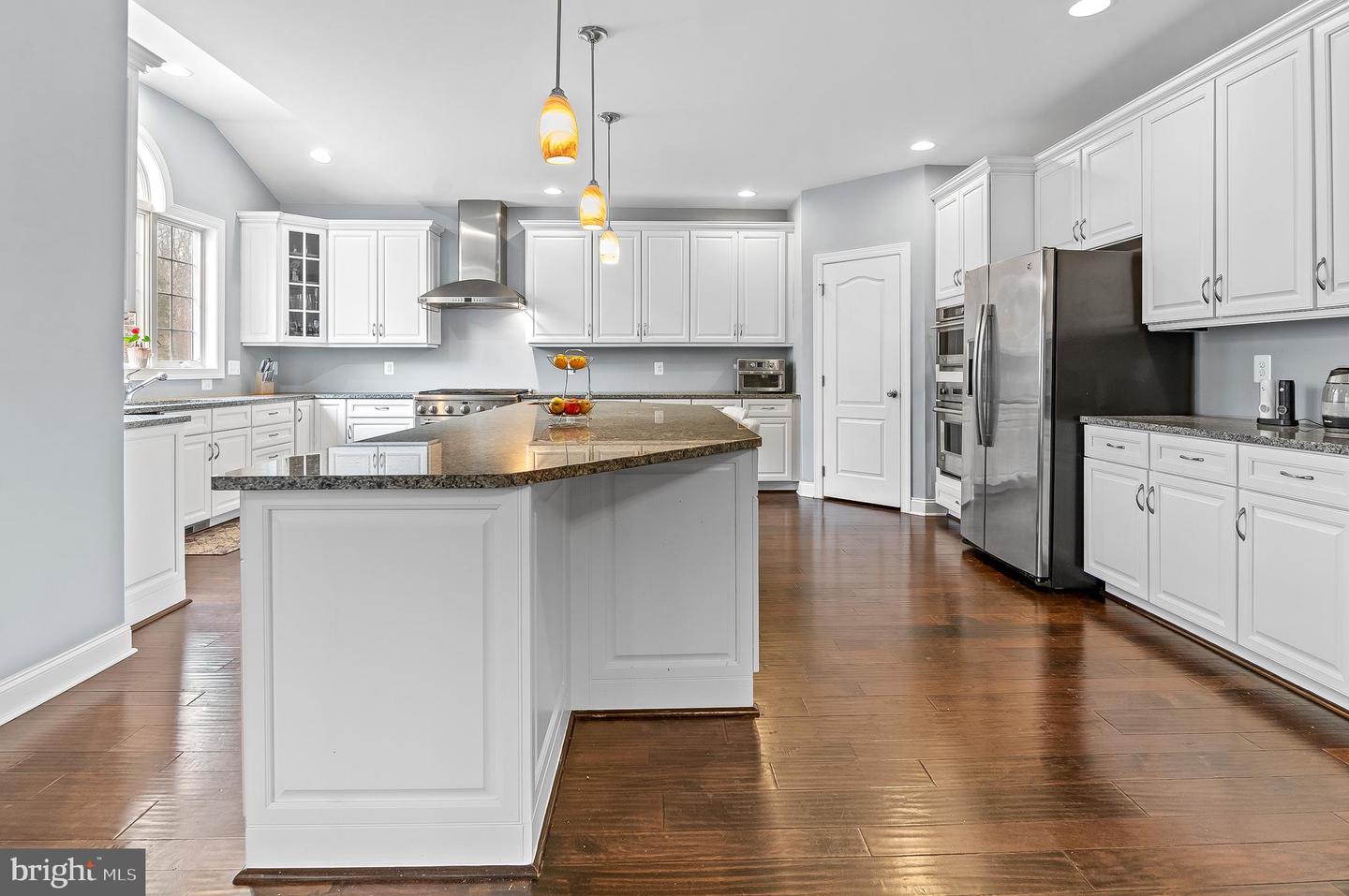 5220 BONNIE BRAE FARM DR, HAYMARKET, Virginia 20169, 6 Bedrooms Bedrooms, ,6 BathroomsBathrooms,Residential,For sale,5220 BONNIE BRAE FARM DR,VAPW2110628 MLS # VAPW2110628