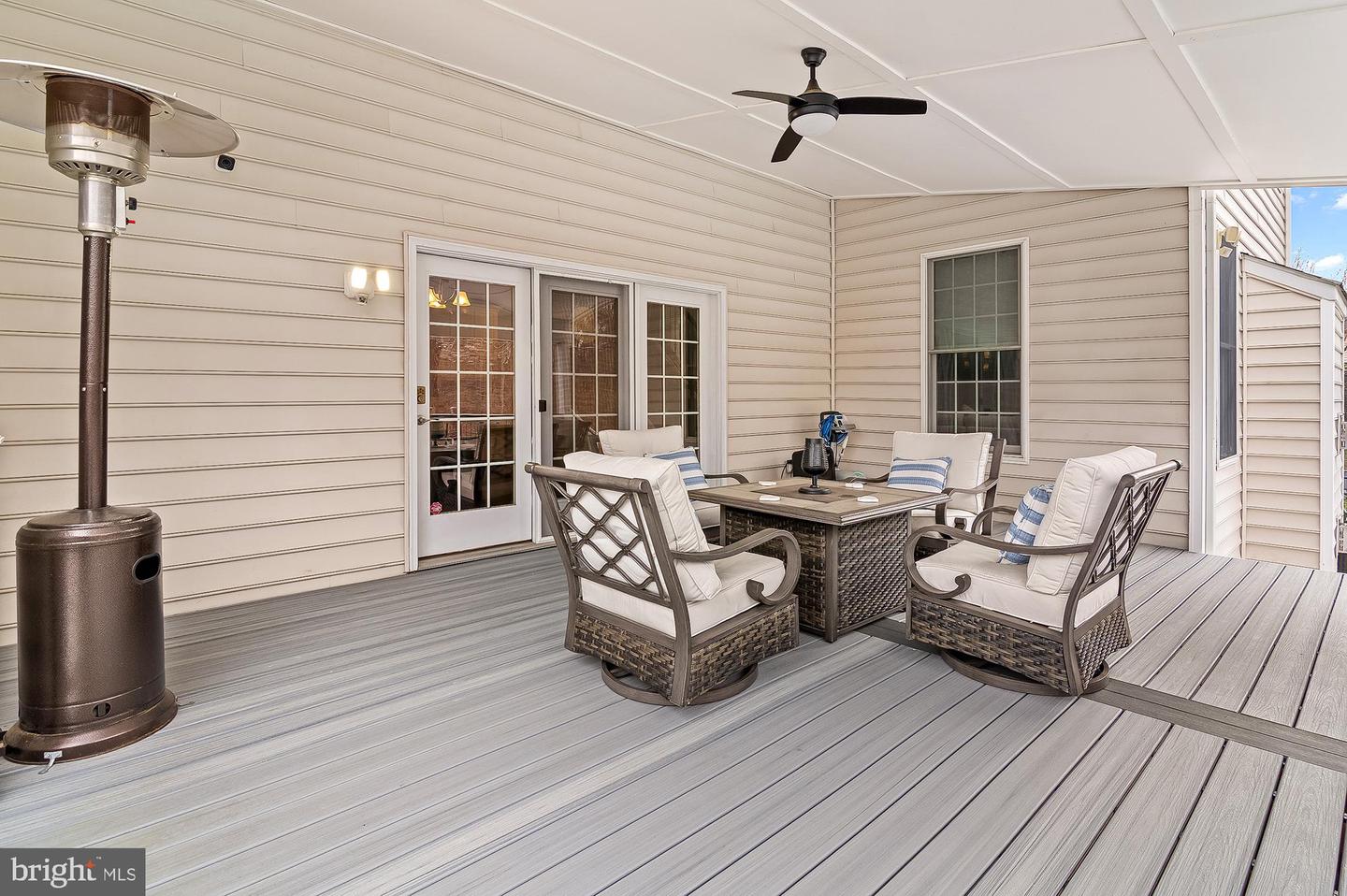 5220 BONNIE BRAE FARM DR, HAYMARKET, Virginia 20169, 6 Bedrooms Bedrooms, ,6 BathroomsBathrooms,Residential,For sale,5220 BONNIE BRAE FARM DR,VAPW2110628 MLS # VAPW2110628