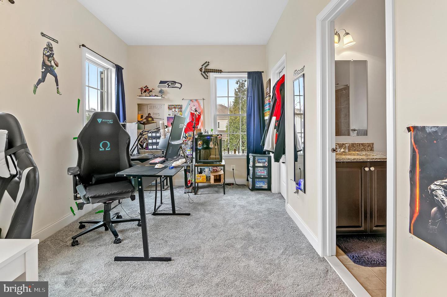 5220 BONNIE BRAE FARM DR, HAYMARKET, Virginia 20169, 6 Bedrooms Bedrooms, ,6 BathroomsBathrooms,Residential,For sale,5220 BONNIE BRAE FARM DR,VAPW2110628 MLS # VAPW2110628