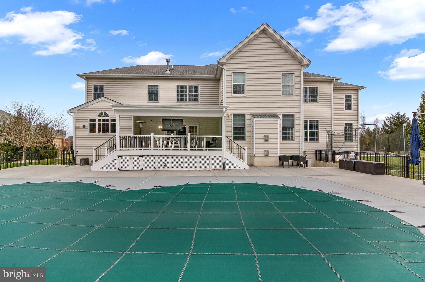 5220 BONNIE BRAE FARM DR, HAYMARKET, Virginia 20169, 6 Bedrooms Bedrooms, ,6 BathroomsBathrooms,Residential,For sale,5220 BONNIE BRAE FARM DR,VAPW2110628 MLS # VAPW2110628