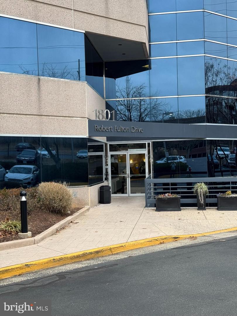 1801 ROBERT FULTON DR #220, RESTON, Virginia 20191, ,Land,For sale,1801 ROBERT FULTON DR #220,VAFX2286006 MLS # VAFX2286006 1801 ROBERT FULTON DR #220, RESTON, Virginia 20191, ,Land,For sale,1801 ROBERT FULTON DR #220,VAFX2286006 MLS # VAFX2286006