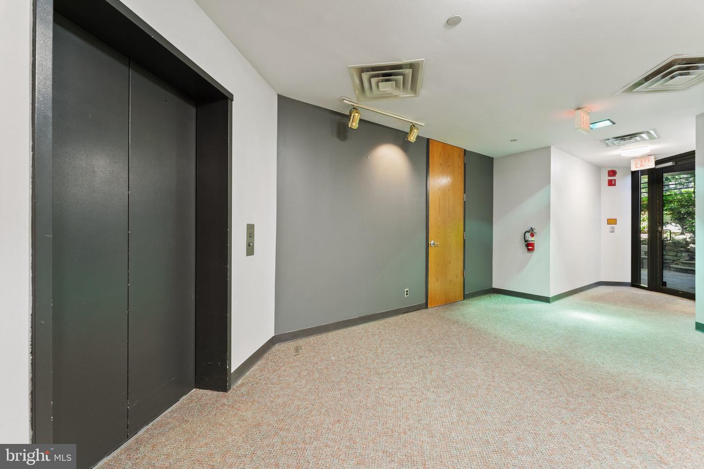 1806 ROBERT FULTON DR, RESTON, Virginia 20191, ,Land,For sale,1806 ROBERT FULTON DR,VAFX2286074 MLS # VAFX2286074