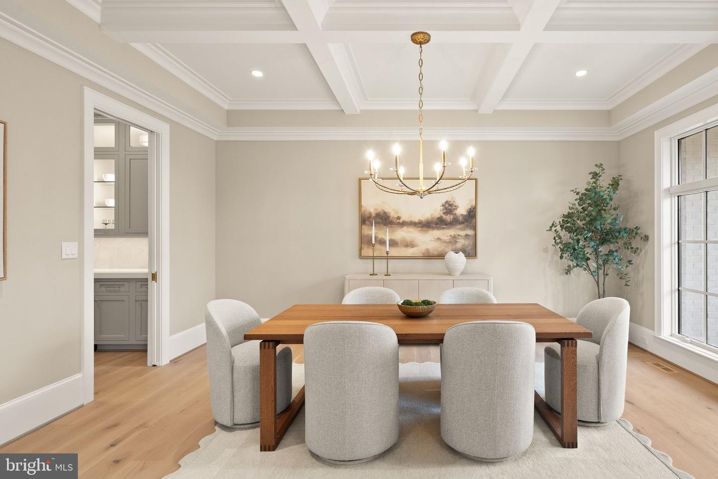 3941 N GLEBE RD, ARLINGTON, Virginia 22207, 6 Bedrooms Bedrooms, ,6 BathroomsBathrooms,Residential,For sale,3941 N GLEBE RD,VAAR2059568 MLS # VAAR2059568