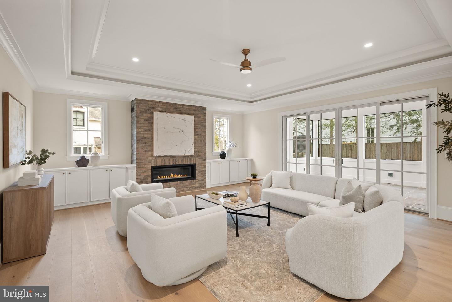 3941 N GLEBE RD, ARLINGTON, Virginia 22207, 6 Bedrooms Bedrooms, ,6 BathroomsBathrooms,Residential,For sale,3941 N GLEBE RD,VAAR2059568 MLS # VAAR2059568