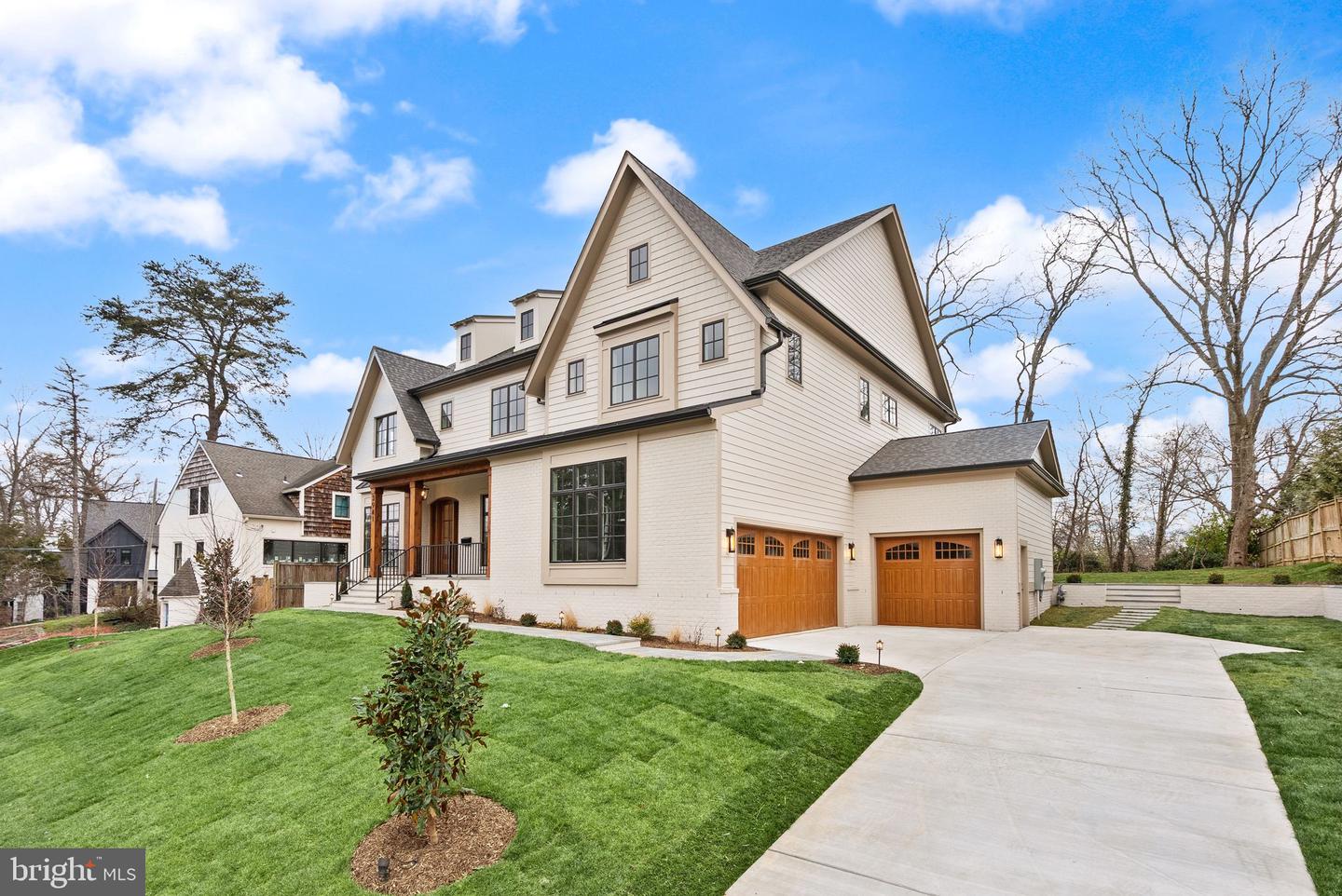 3941 N GLEBE RD, ARLINGTON, Virginia 22207, 6 Bedrooms Bedrooms, ,6 BathroomsBathrooms,Residential,For sale,3941 N GLEBE RD,VAAR2059568 MLS # VAAR2059568