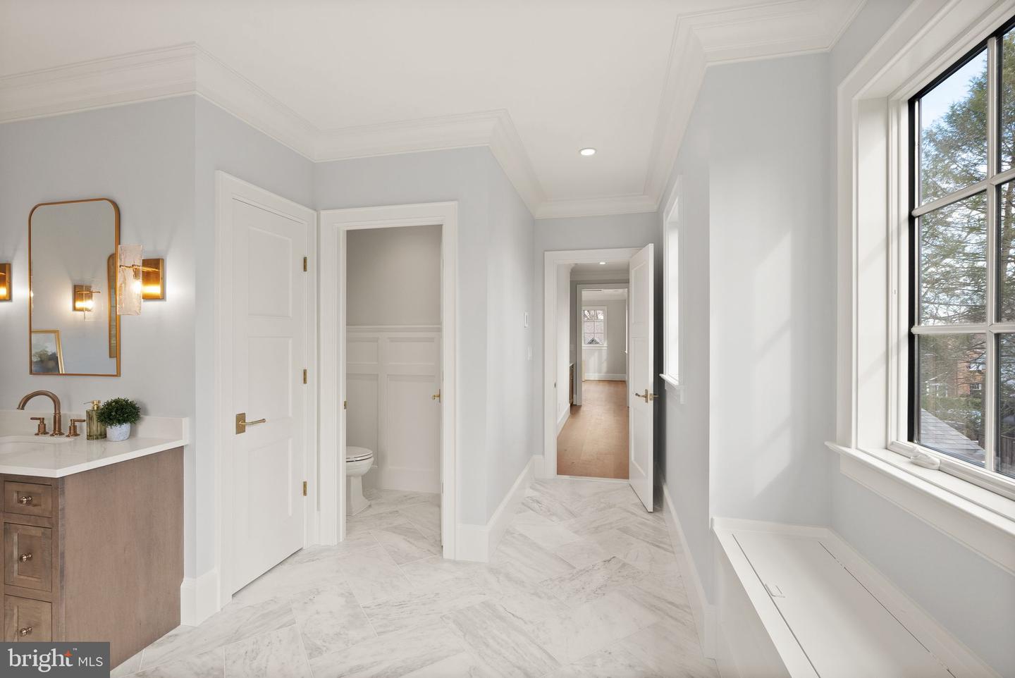 3941 N GLEBE RD, ARLINGTON, Virginia 22207, 6 Bedrooms Bedrooms, ,6 BathroomsBathrooms,Residential,For sale,3941 N GLEBE RD,VAAR2059568 MLS # VAAR2059568