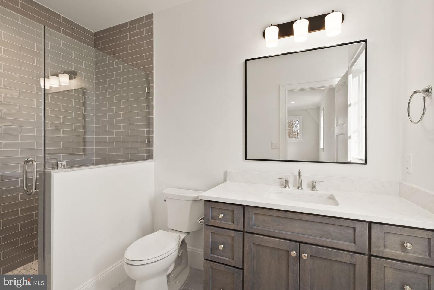 3941 N GLEBE RD, ARLINGTON, Virginia 22207, 6 Bedrooms Bedrooms, ,6 BathroomsBathrooms,Residential,For sale,3941 N GLEBE RD,VAAR2059568 MLS # VAAR2059568