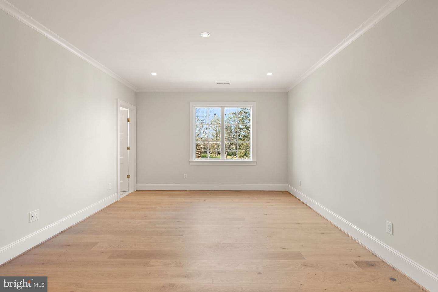 3941 N GLEBE RD, ARLINGTON, Virginia 22207, 6 Bedrooms Bedrooms, ,6 BathroomsBathrooms,Residential,For sale,3941 N GLEBE RD,VAAR2059568 MLS # VAAR2059568