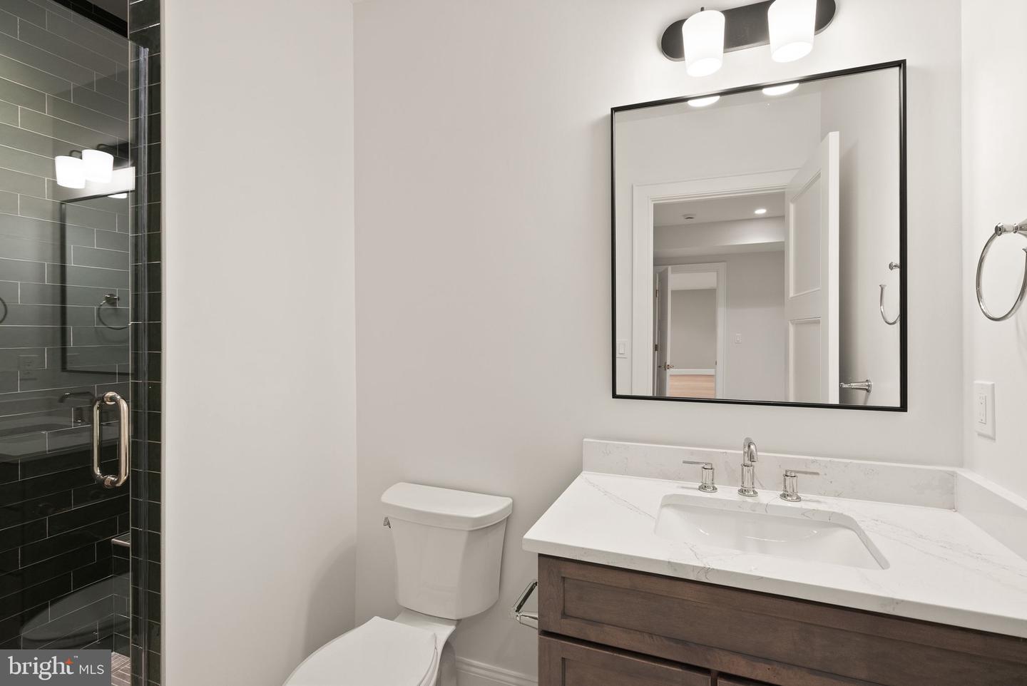 3941 N GLEBE RD, ARLINGTON, Virginia 22207, 6 Bedrooms Bedrooms, ,6 BathroomsBathrooms,Residential,For sale,3941 N GLEBE RD,VAAR2059568 MLS # VAAR2059568