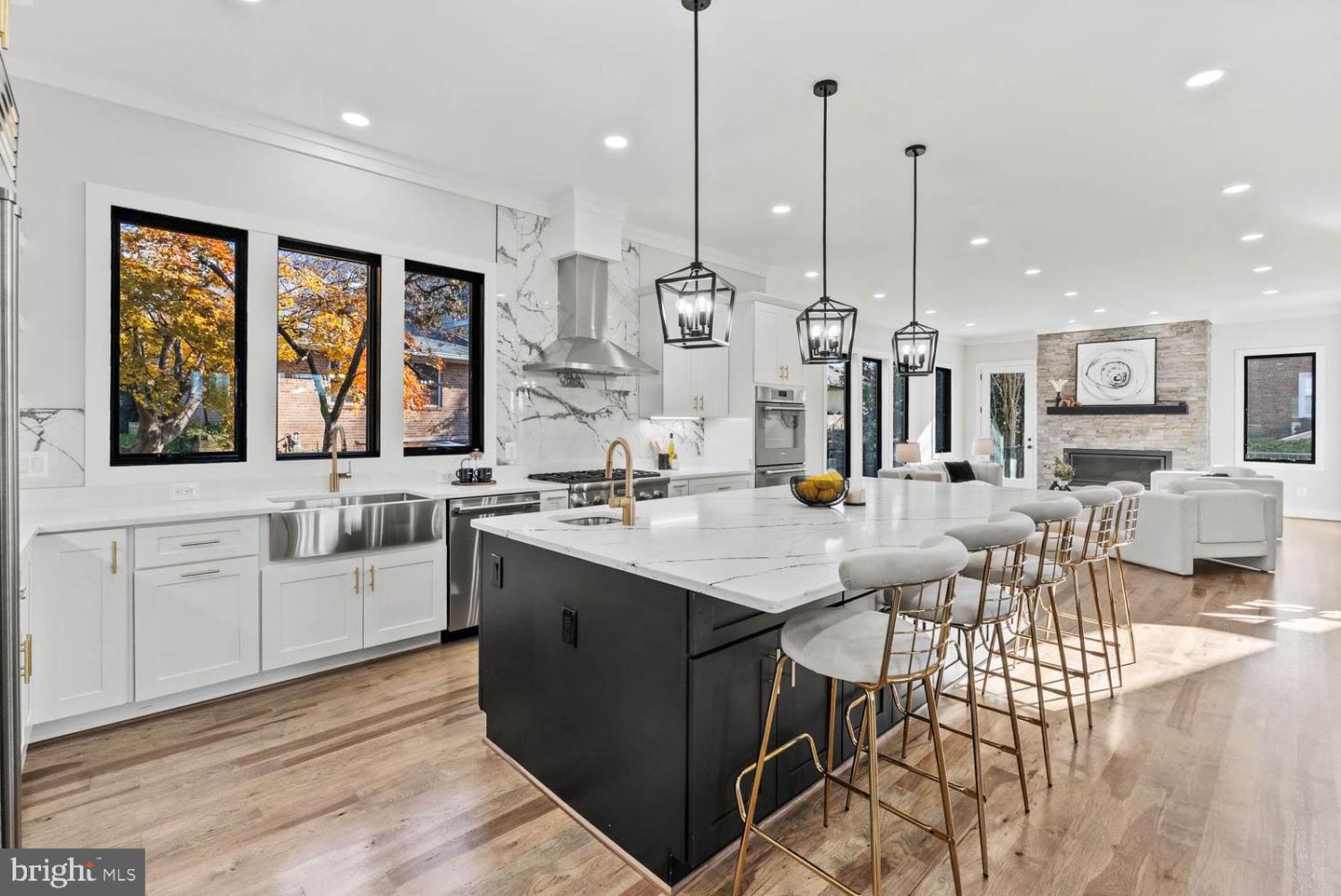 2115 NATAHOA CT, FALLS CHURCH, Virginia 22043, 7 Bedrooms Bedrooms, ,7 BathroomsBathrooms,Residential,For sale,2115 NATAHOA CT,VAFX2252682 MLS # VAFX2252682