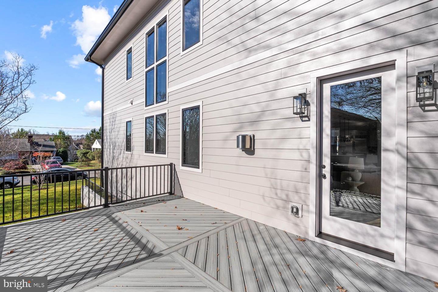 2115 NATAHOA CT, FALLS CHURCH, Virginia 22043, 7 Bedrooms Bedrooms, ,7 BathroomsBathrooms,Residential,For sale,2115 NATAHOA CT,VAFX2252682 MLS # VAFX2252682