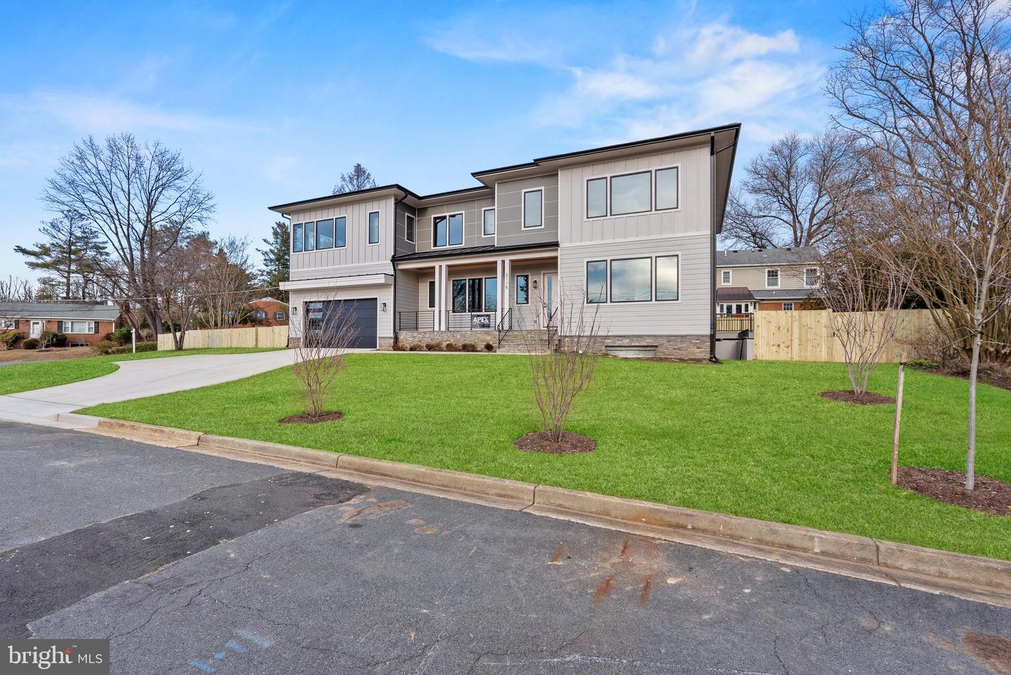 2115 NATAHOA CT, FALLS CHURCH, Virginia 22043, 7 Bedrooms Bedrooms, ,7 BathroomsBathrooms,Residential,For sale,2115 NATAHOA CT,VAFX2252682 MLS # VAFX2252682