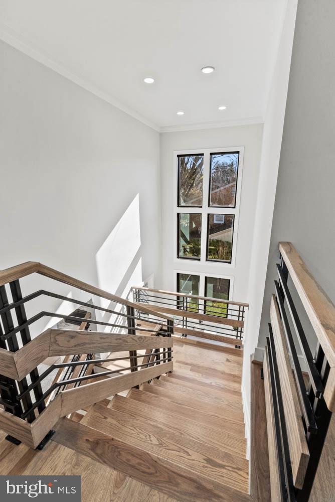 2115 NATAHOA CT, FALLS CHURCH, Virginia 22043, 7 Bedrooms Bedrooms, ,7 BathroomsBathrooms,Residential,For sale,2115 NATAHOA CT,VAFX2252682 MLS # VAFX2252682