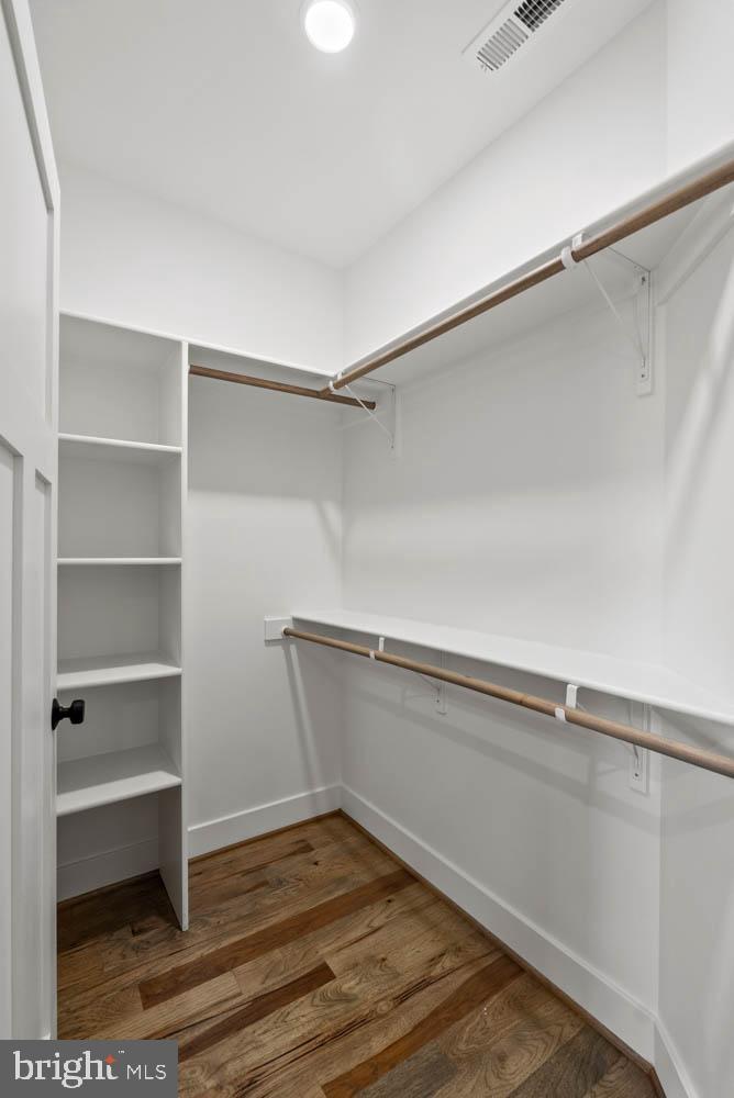 2115 NATAHOA CT, FALLS CHURCH, Virginia 22043, 7 Bedrooms Bedrooms, ,7 BathroomsBathrooms,Residential,For sale,2115 NATAHOA CT,VAFX2252682 MLS # VAFX2252682