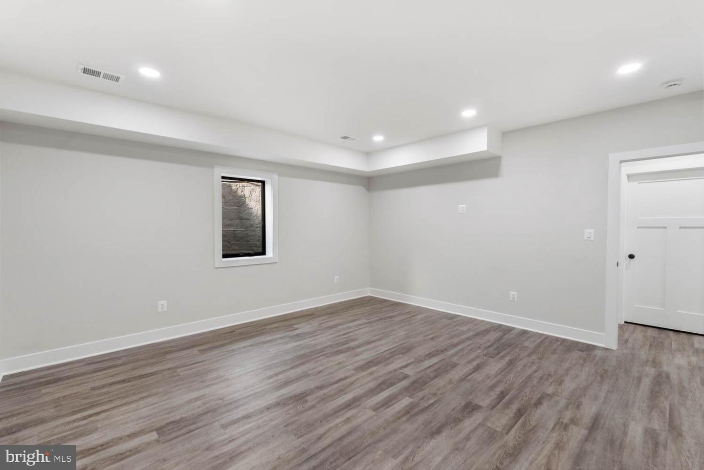 2115 NATAHOA CT, FALLS CHURCH, Virginia 22043, 7 Bedrooms Bedrooms, ,7 BathroomsBathrooms,Residential,For sale,2115 NATAHOA CT,VAFX2252682 MLS # VAFX2252682