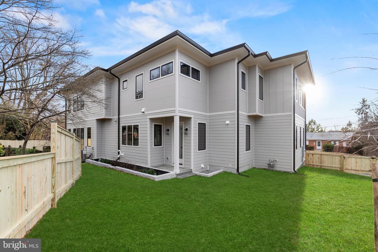 2115 NATAHOA CT, FALLS CHURCH, Virginia 22043, 7 Bedrooms Bedrooms, ,7 BathroomsBathrooms,Residential,For sale,2115 NATAHOA CT,VAFX2252682 MLS # VAFX2252682