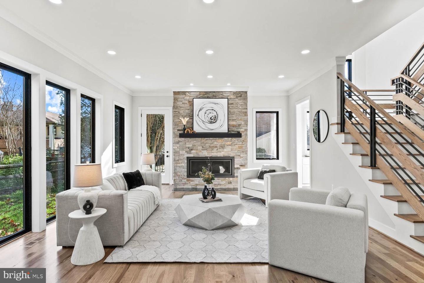 2115 NATAHOA CT, FALLS CHURCH, Virginia 22043, 7 Bedrooms Bedrooms, ,7 BathroomsBathrooms,Residential,For sale,2115 NATAHOA CT,VAFX2252682 MLS # VAFX2252682