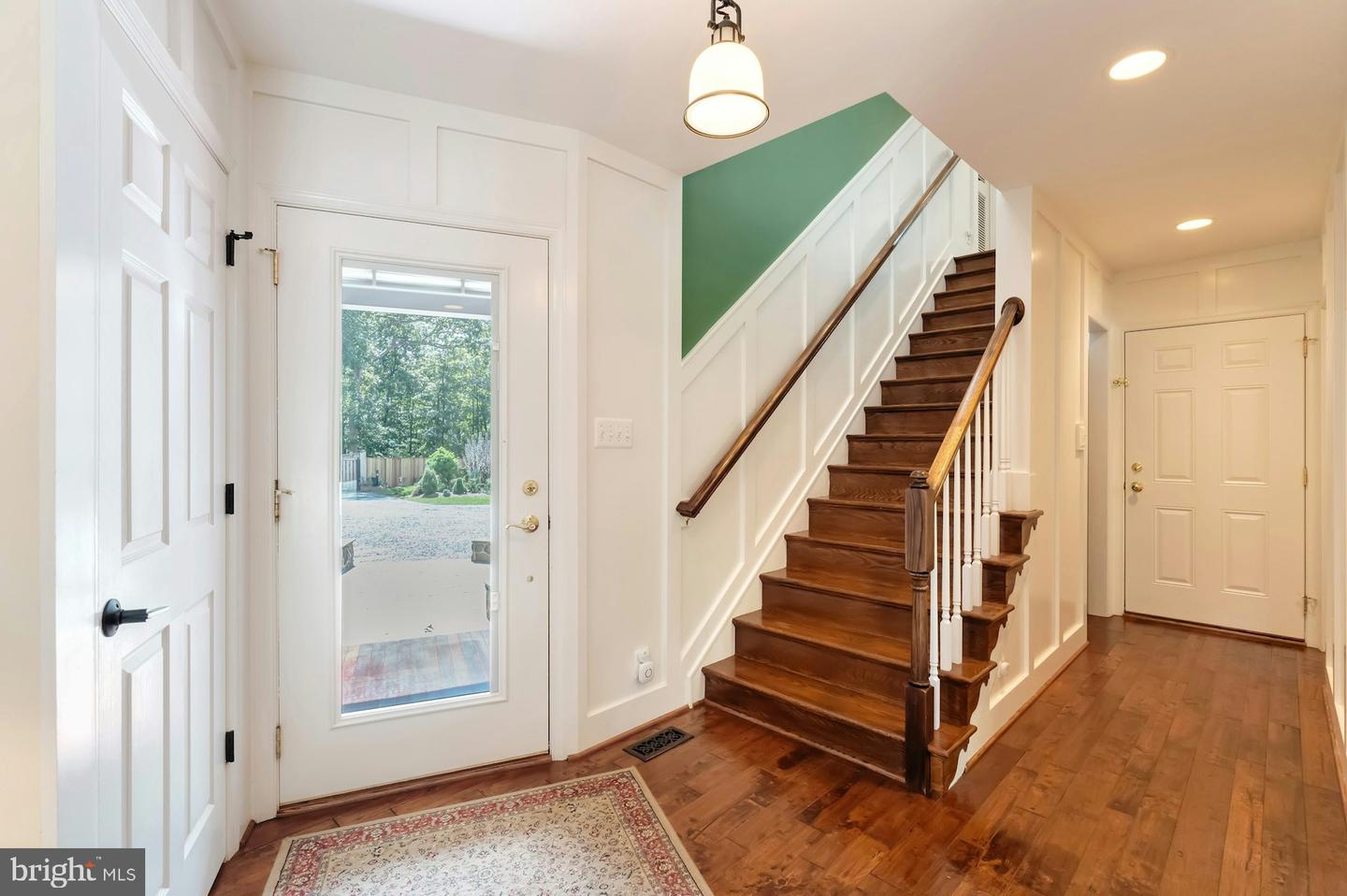 16555 OLD WATERFORD RD, PAEONIAN SPRINGS, Virginia 20129, 4 Bedrooms Bedrooms, ,4 BathroomsBathrooms,Residential,For sale,16555 OLD WATERFORD RD,VALO2106450 MLS # VALO2106450